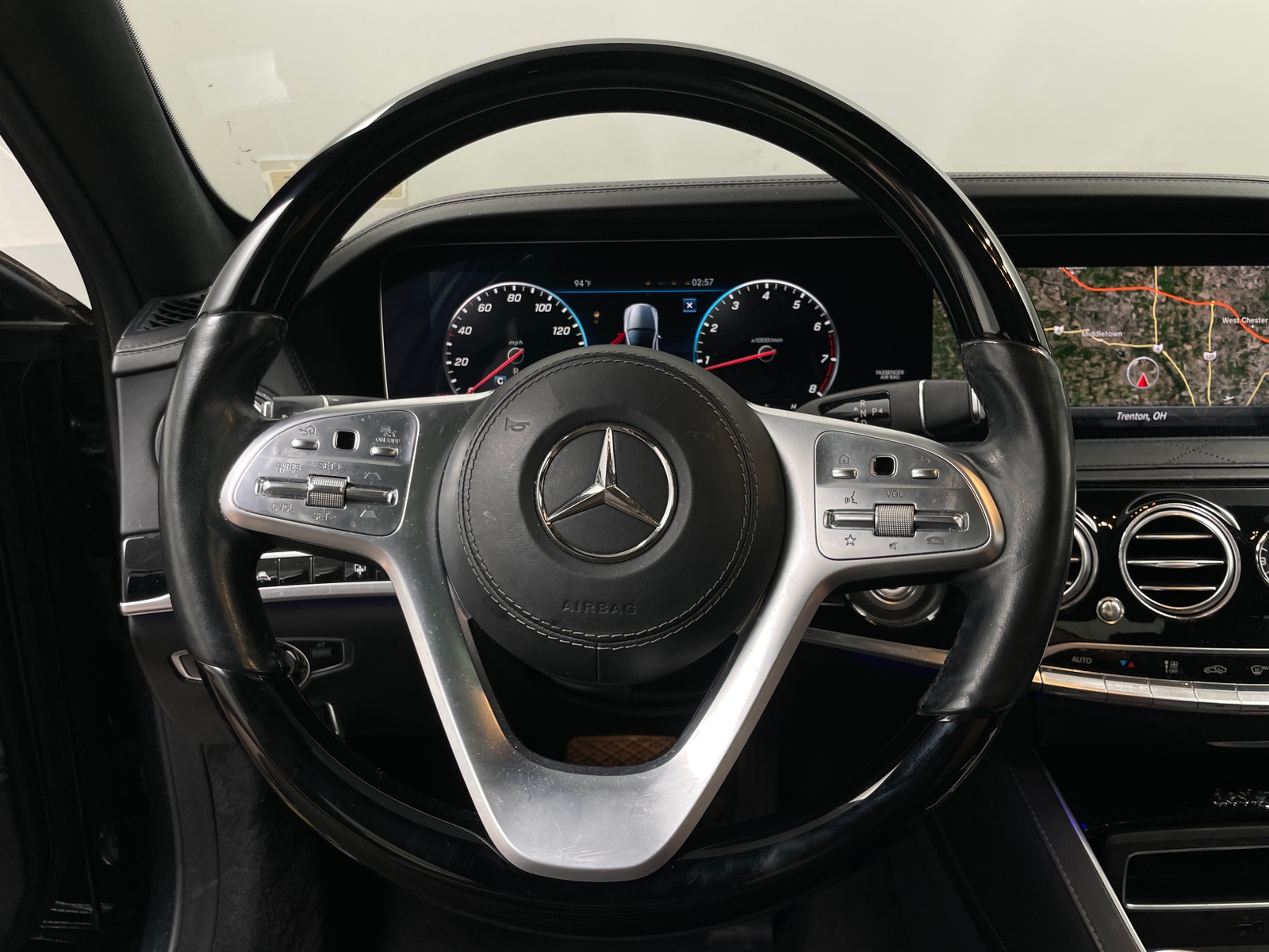 Thumbnail: 2019 Mercedes-Benz S-Class - 4