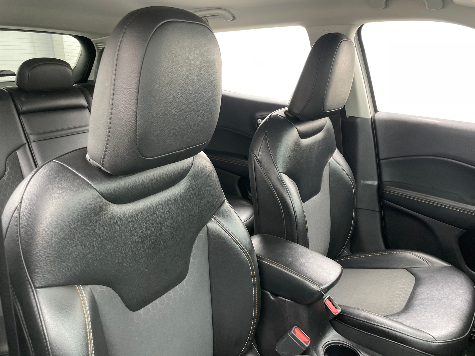 Thumbnail: 2019 Jeep Compass - 2