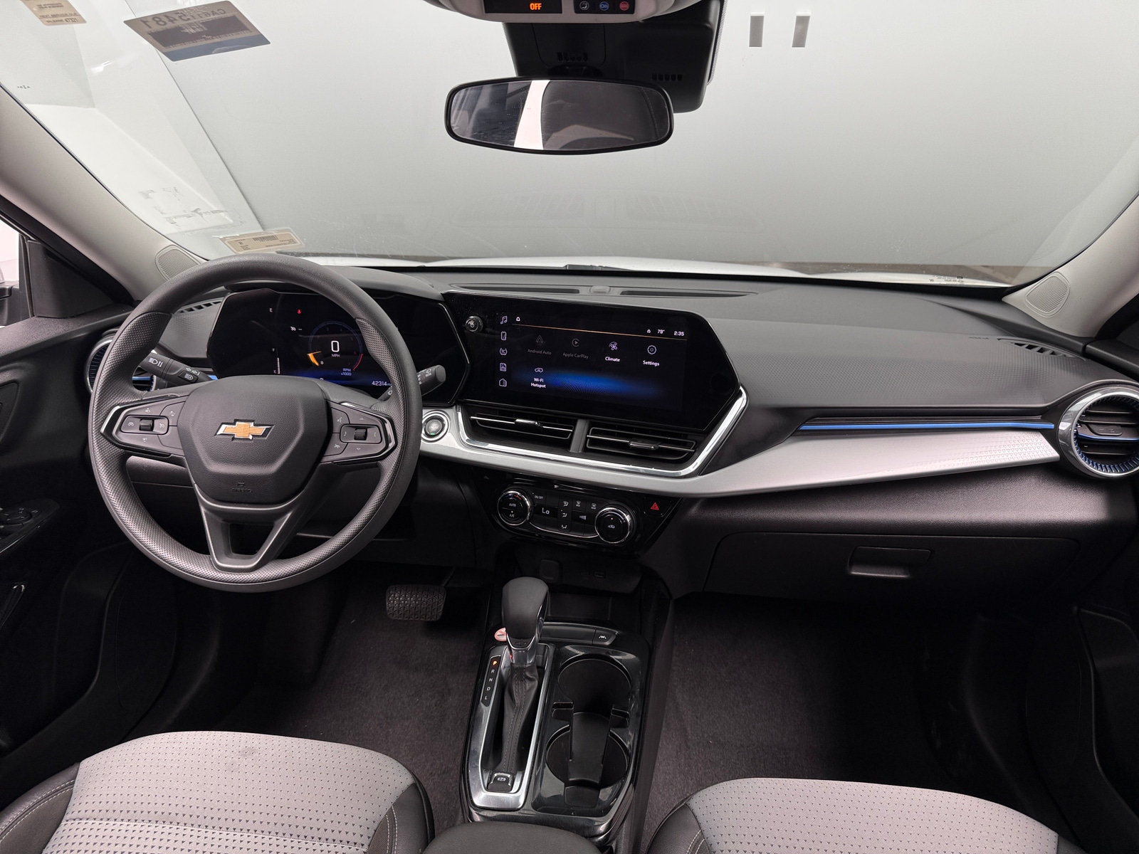 Thumbnail: 2025 Chevrolet Trax - 2