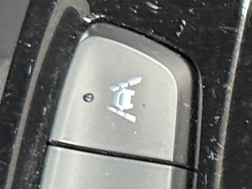 2025 Chevrolet Trax LT - Photo 17