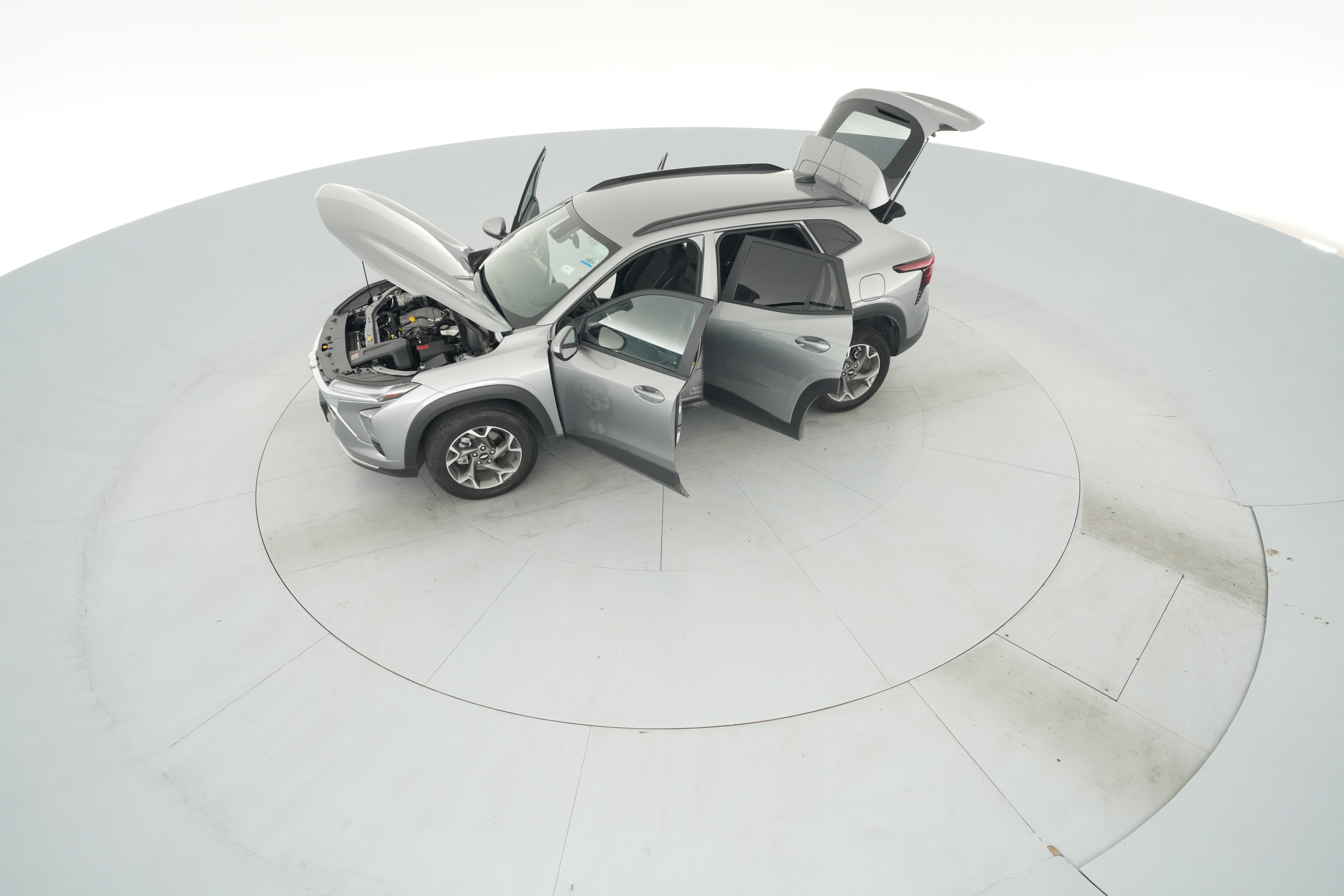 2025 Chevrolet Trax LT - Photo 41
