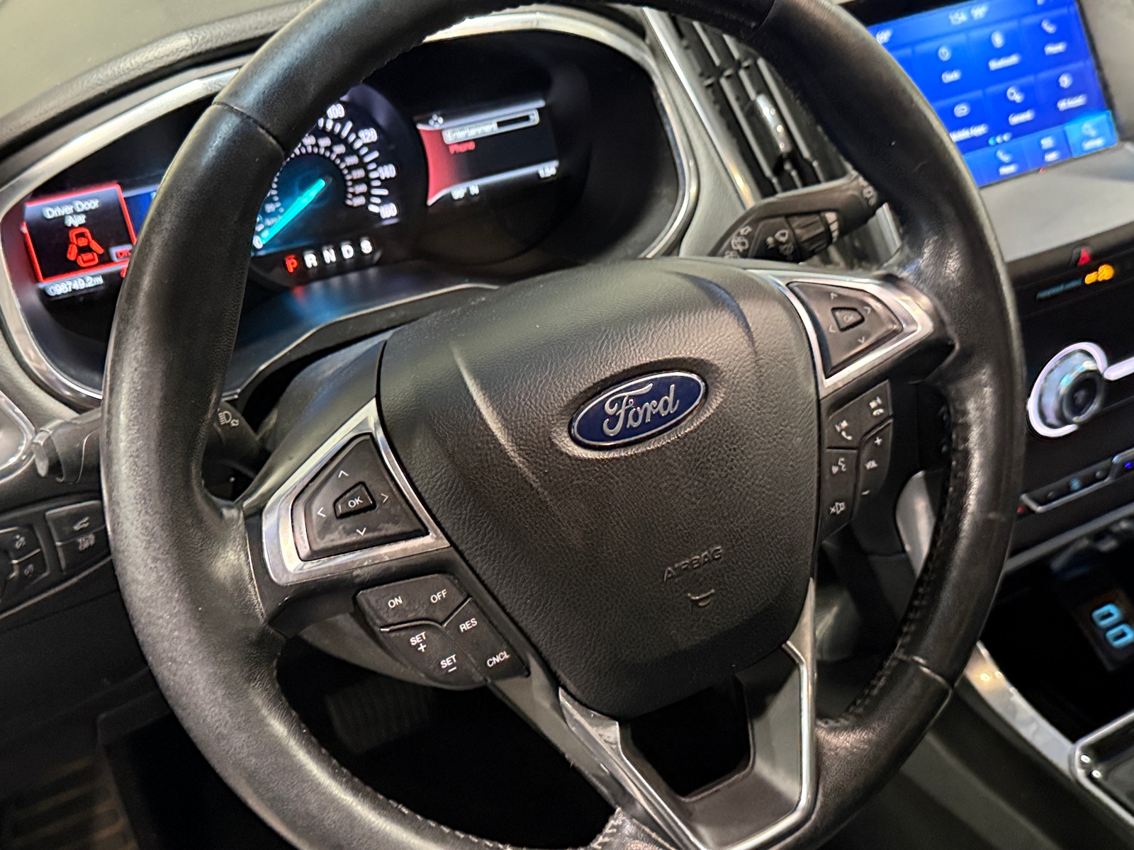 Thumbnail: 2020 Ford Edge - 4
