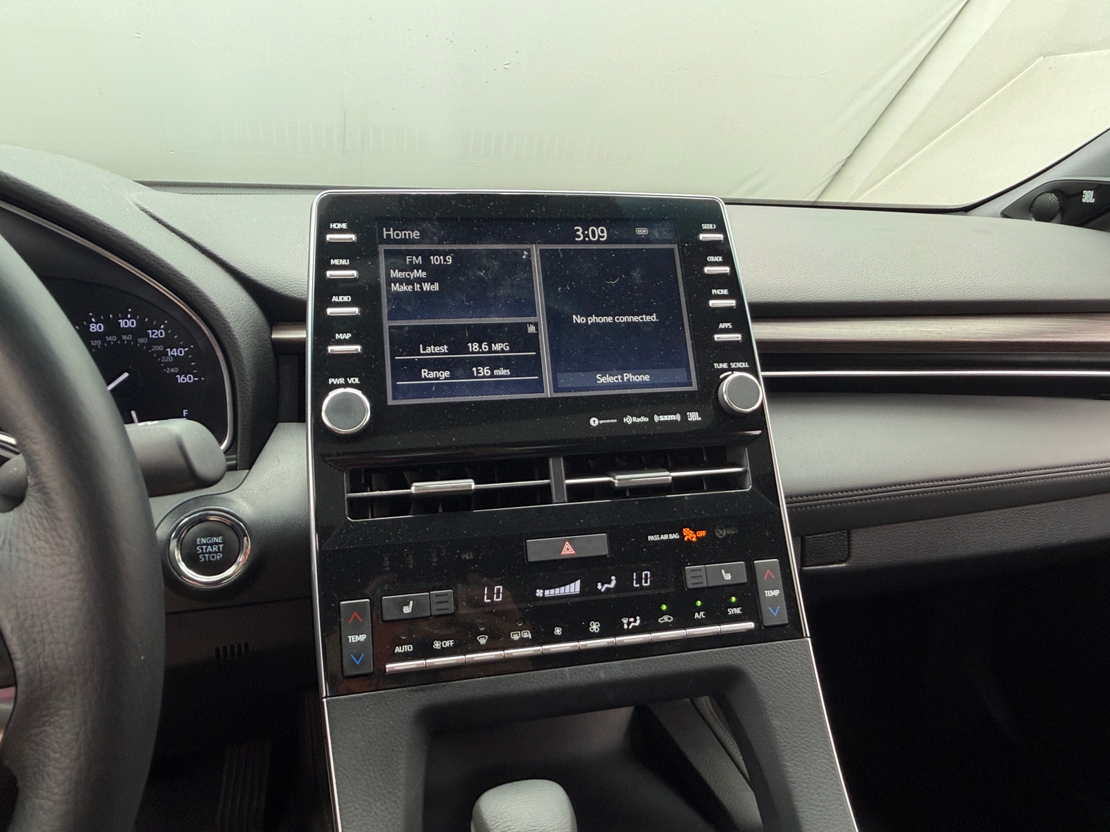 Thumbnail: 2019 Toyota Avalon - 4