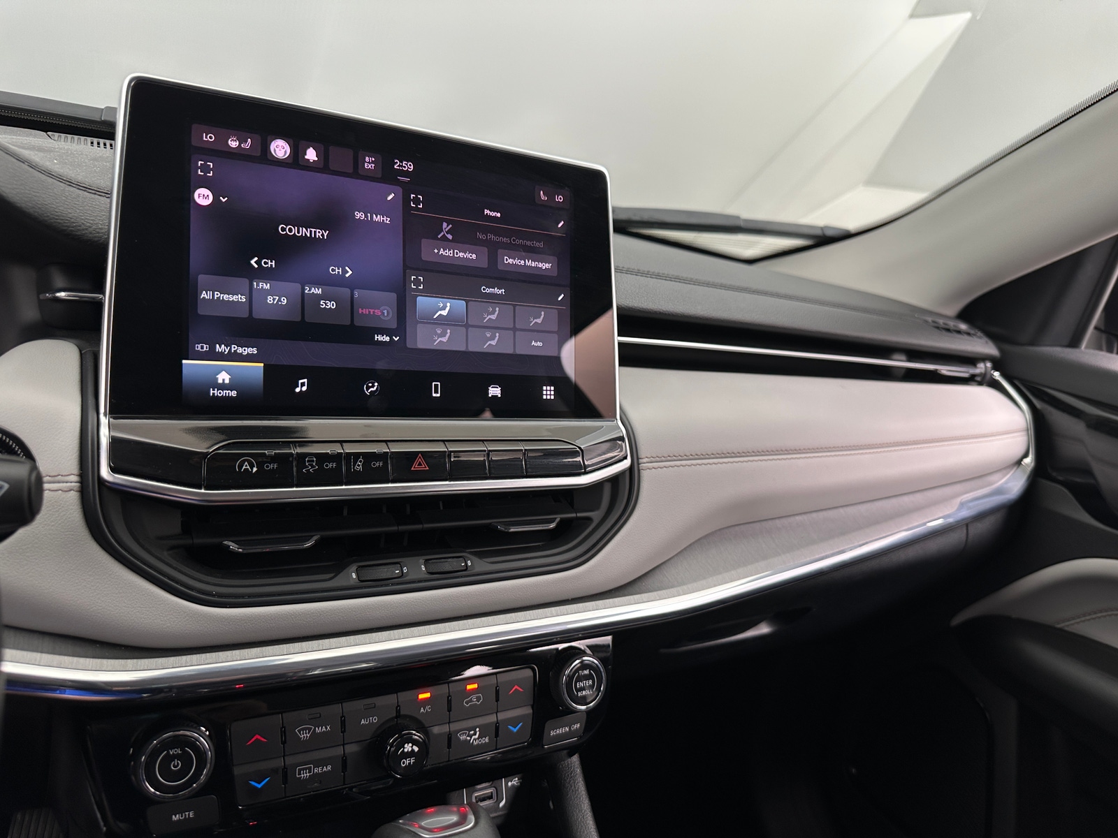 Thumbnail: 2022 Jeep Compass - 3