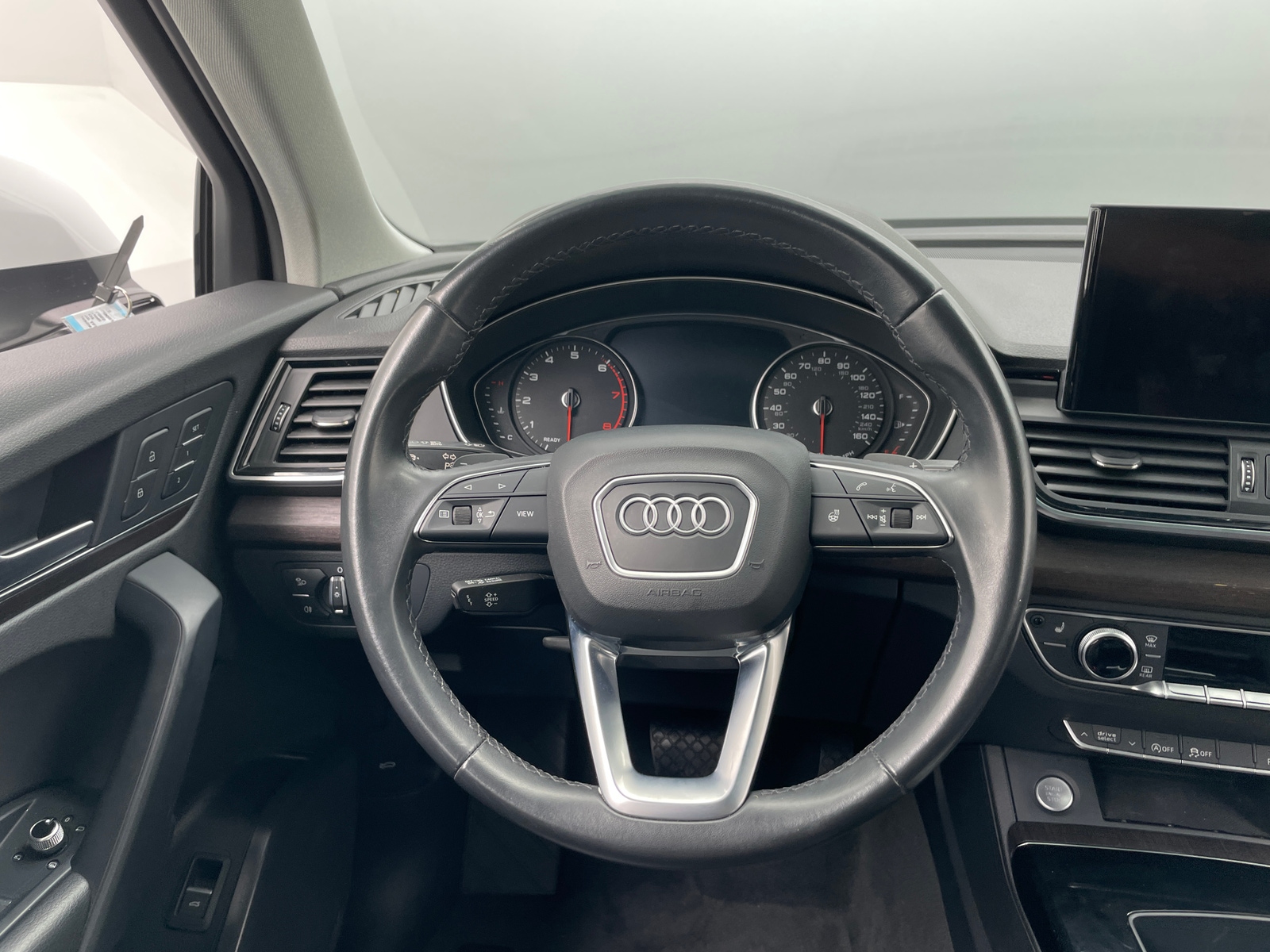 Thumbnail: 2022 Audi Q5 - 4