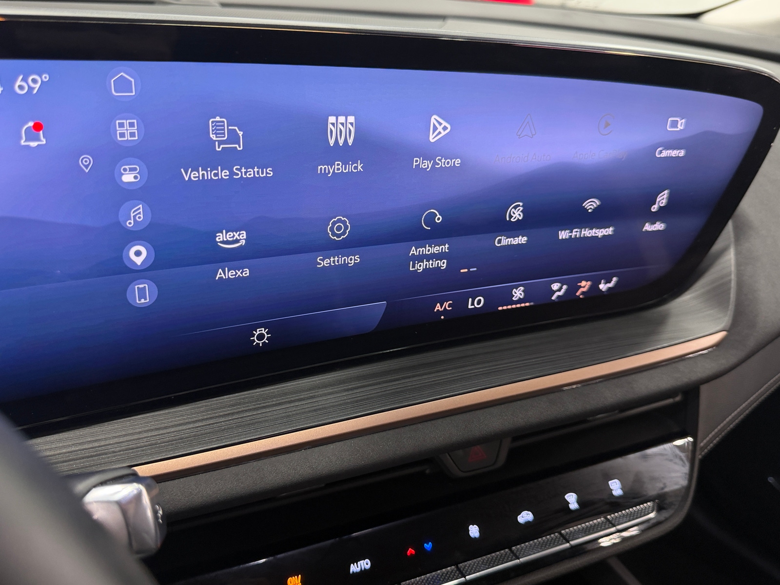 Thumbnail: 2025 Buick Envision - 3