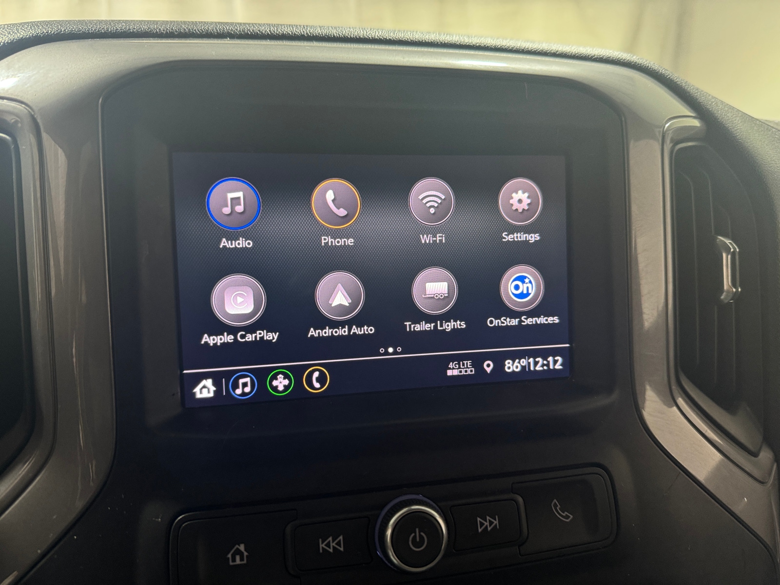 Thumbnail: 2020 Chevrolet Silverado 1500 - 4