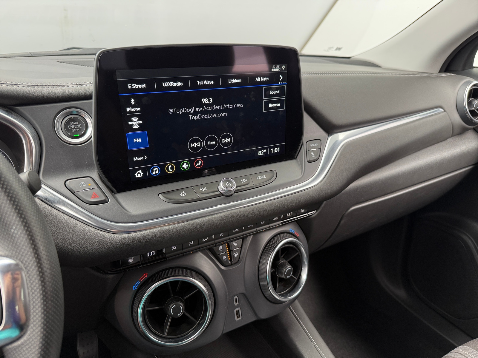 Thumbnail: 2025 Chevrolet Blazer - 4
