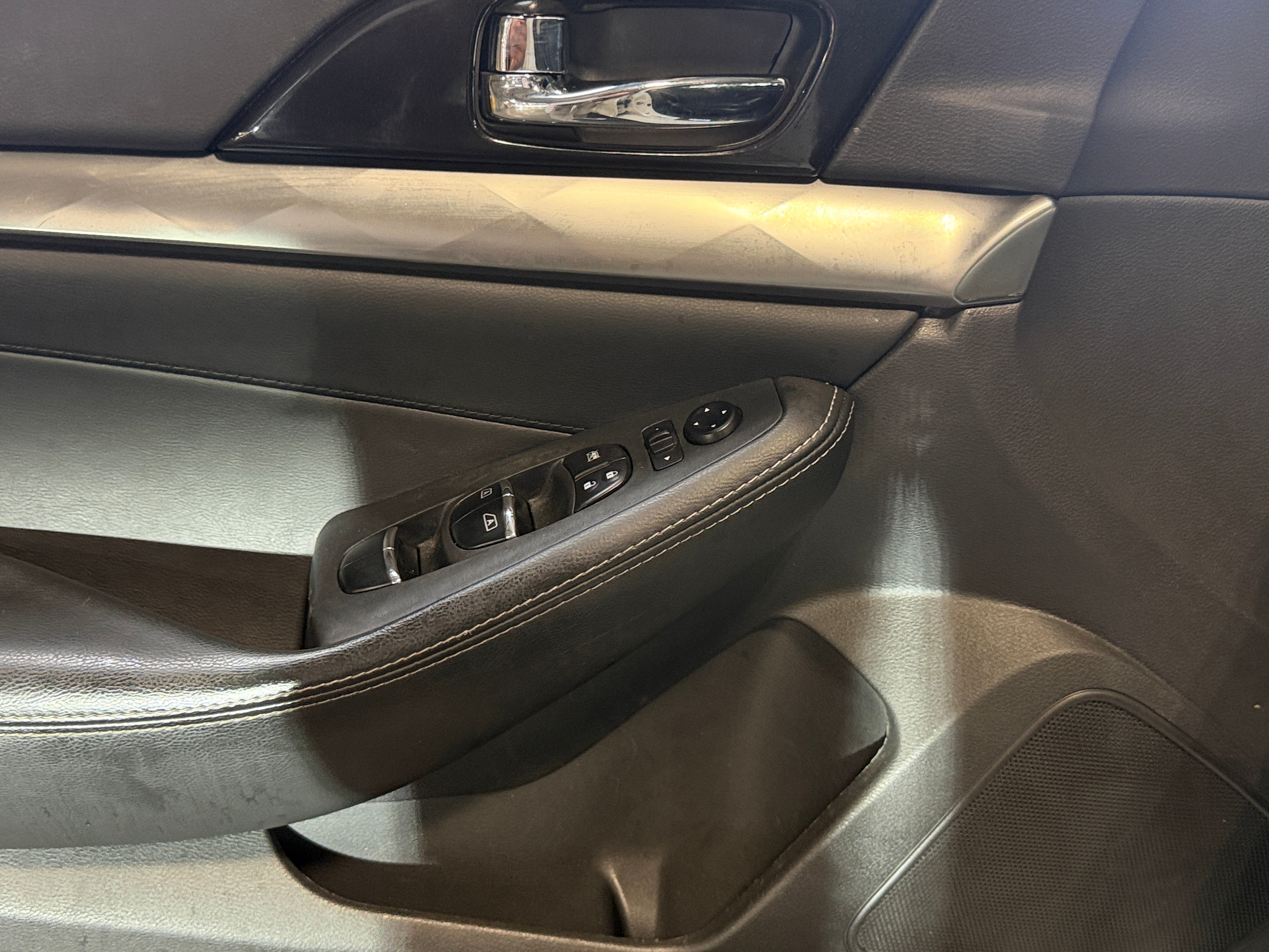 Used 2019 Nissan Maxima SL with VIN 1N4AA6AV7KC375339 for sale in South Chesterfield, VA