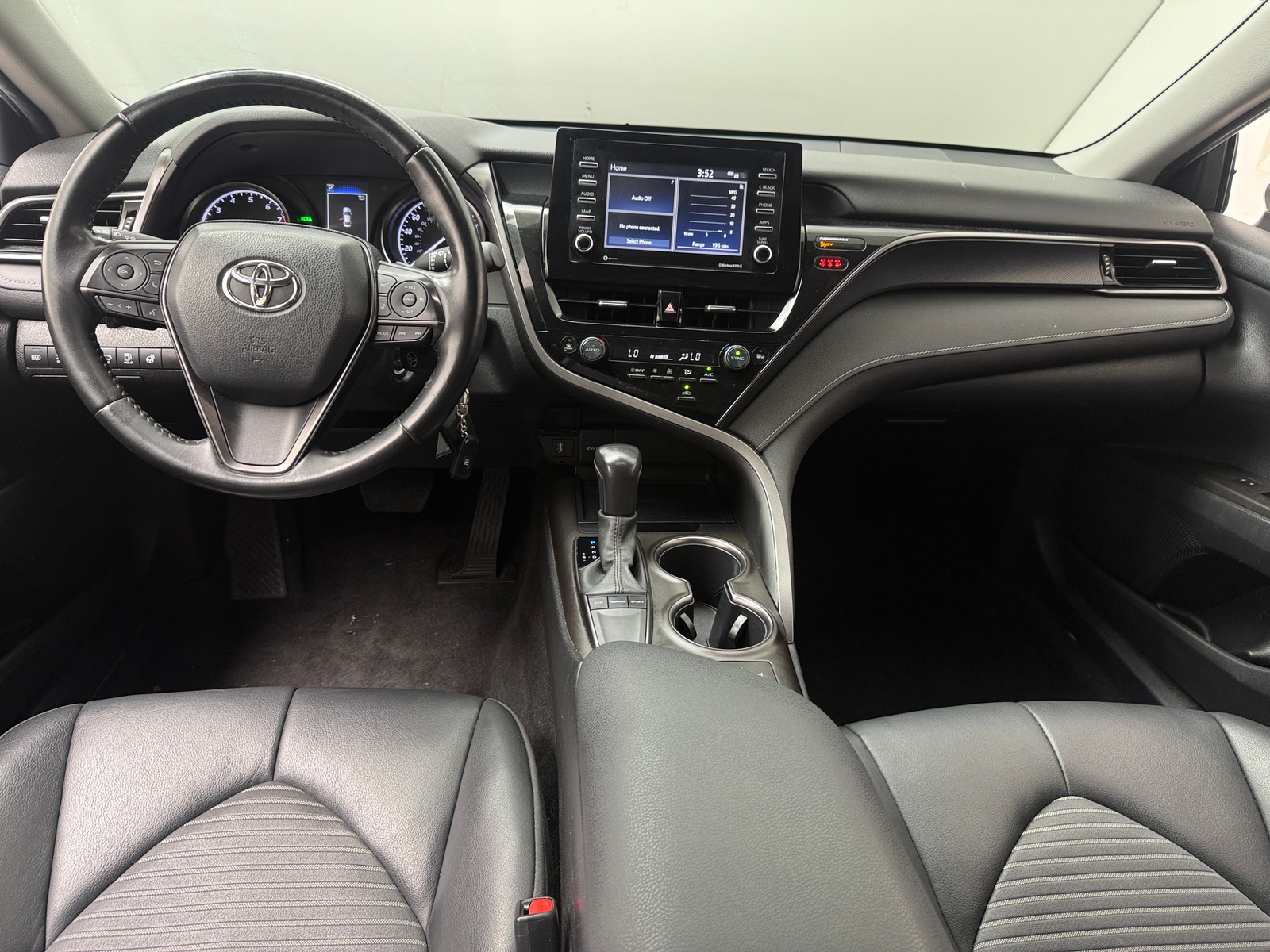 Thumbnail: 2022 Toyota Camry - 3