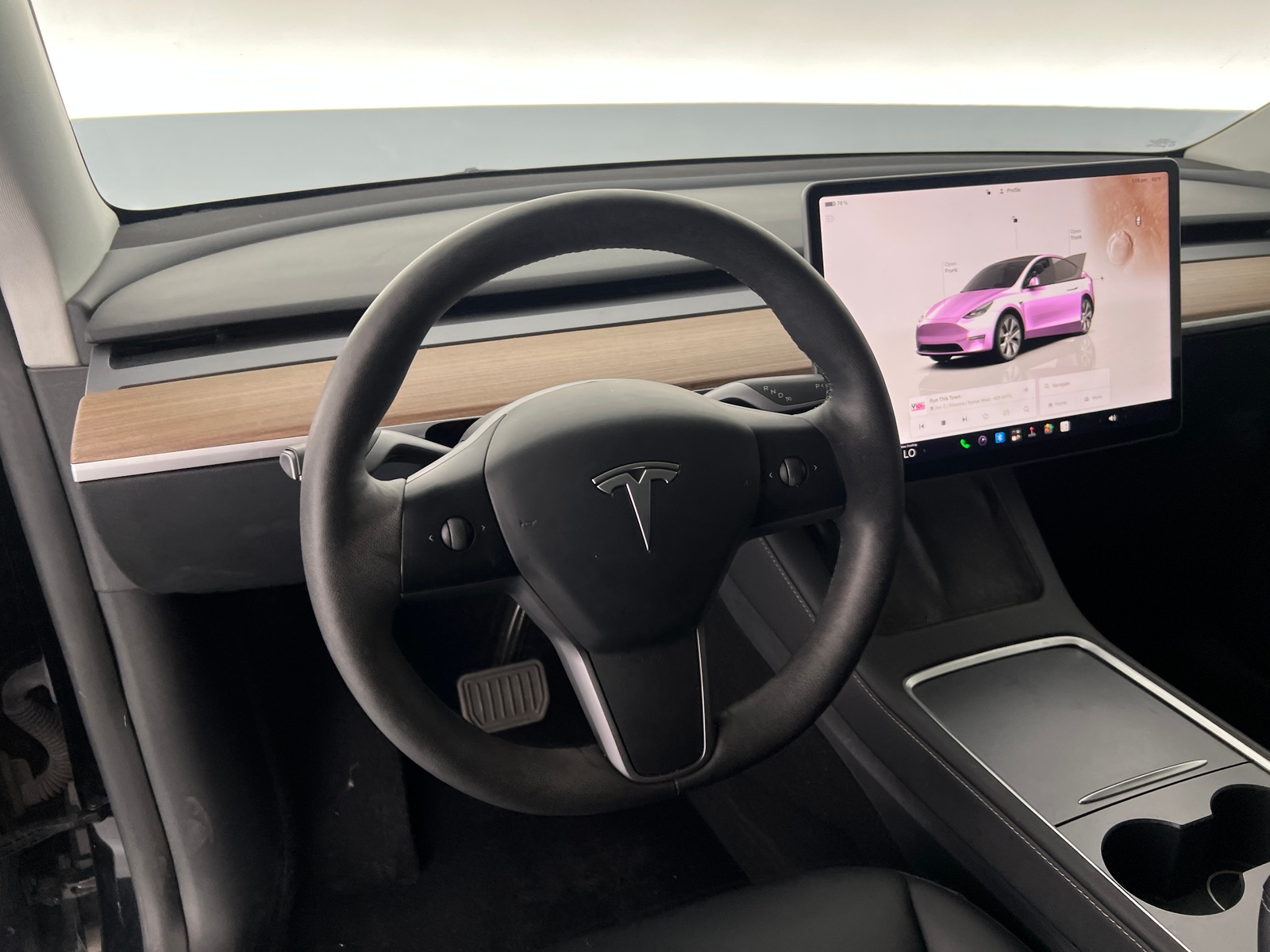 Thumbnail: 2024 Tesla Model Y - 4