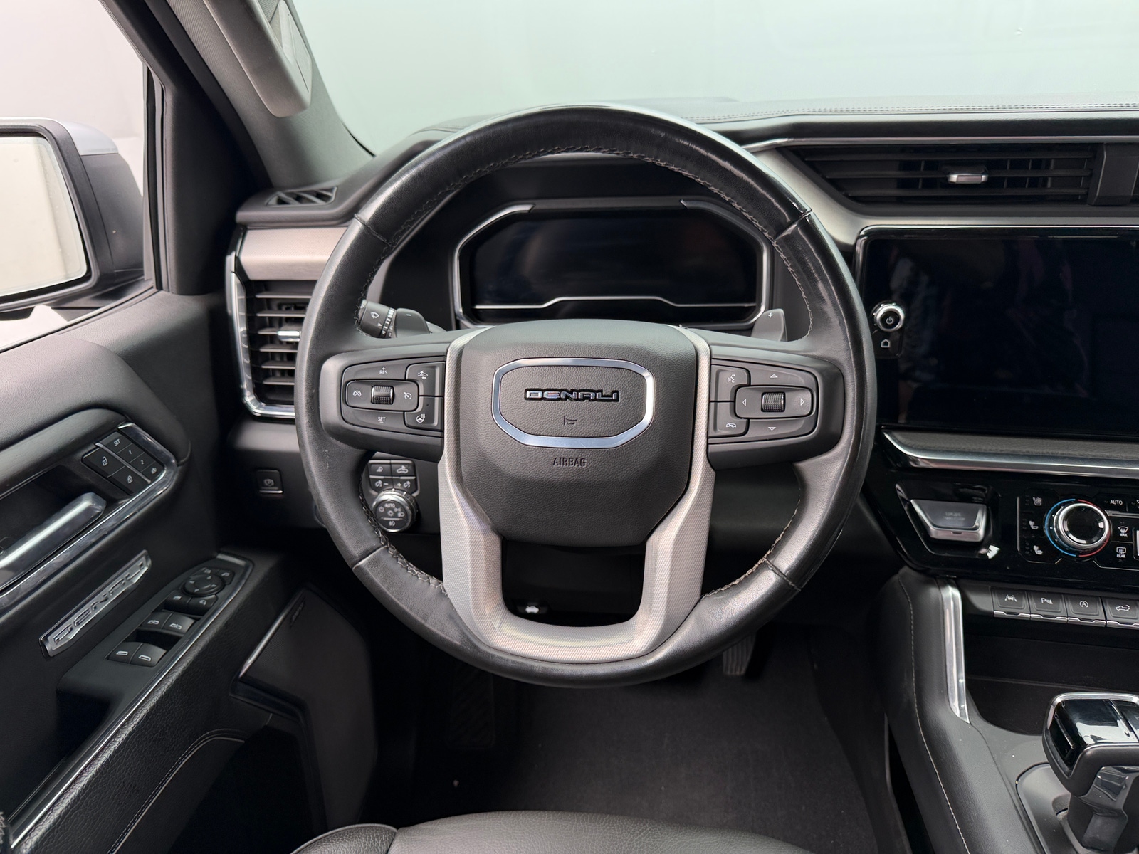 Thumbnail: 2024 GMC Sierra 1500 - 4