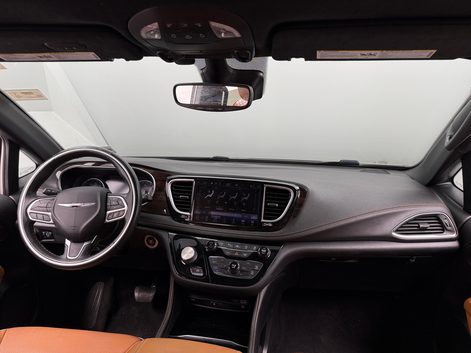 Thumbnail: 2021 Chrysler Pacifica - 2