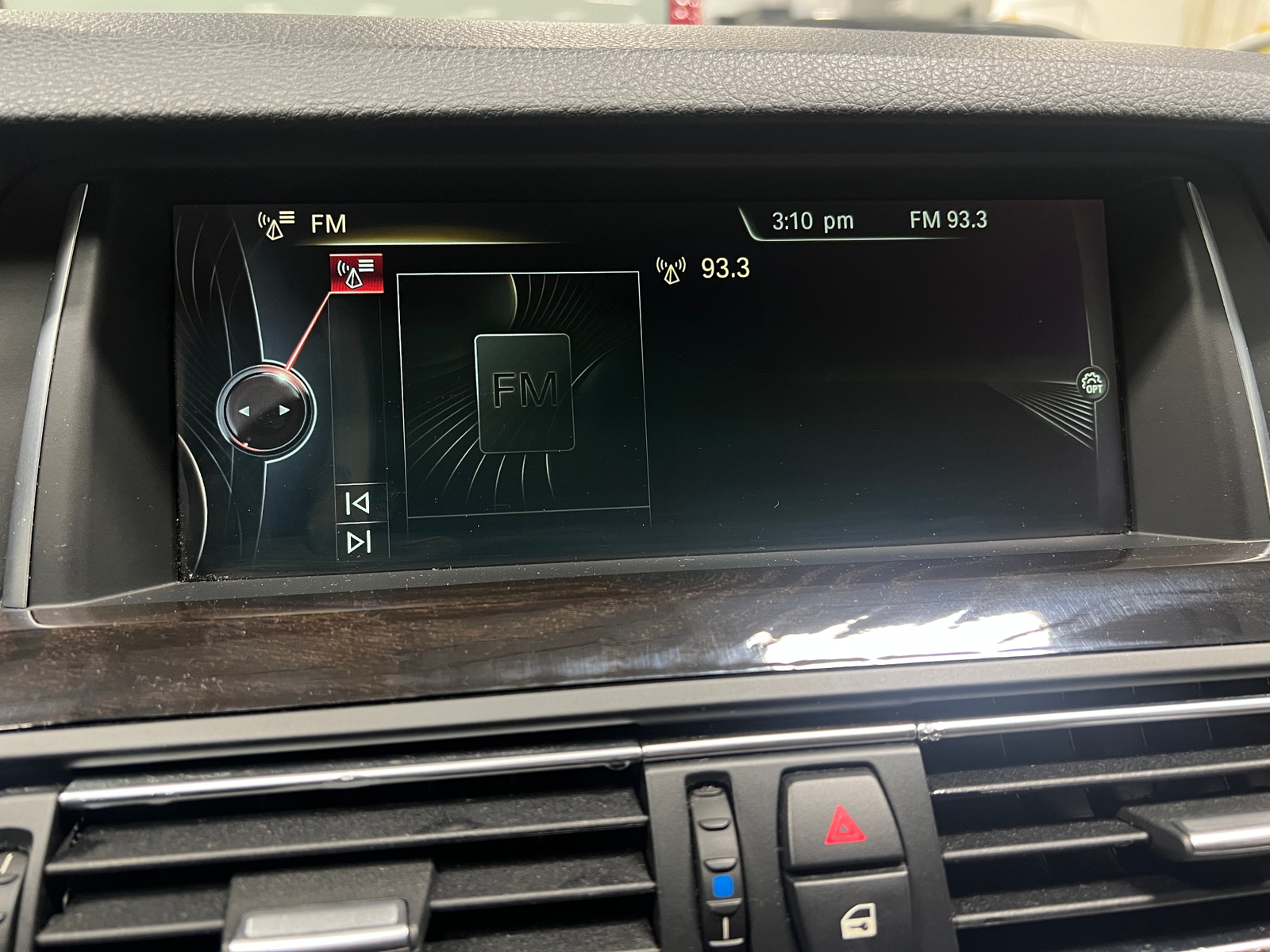 Thumbnail: 2014 BMW 5 Series - 3