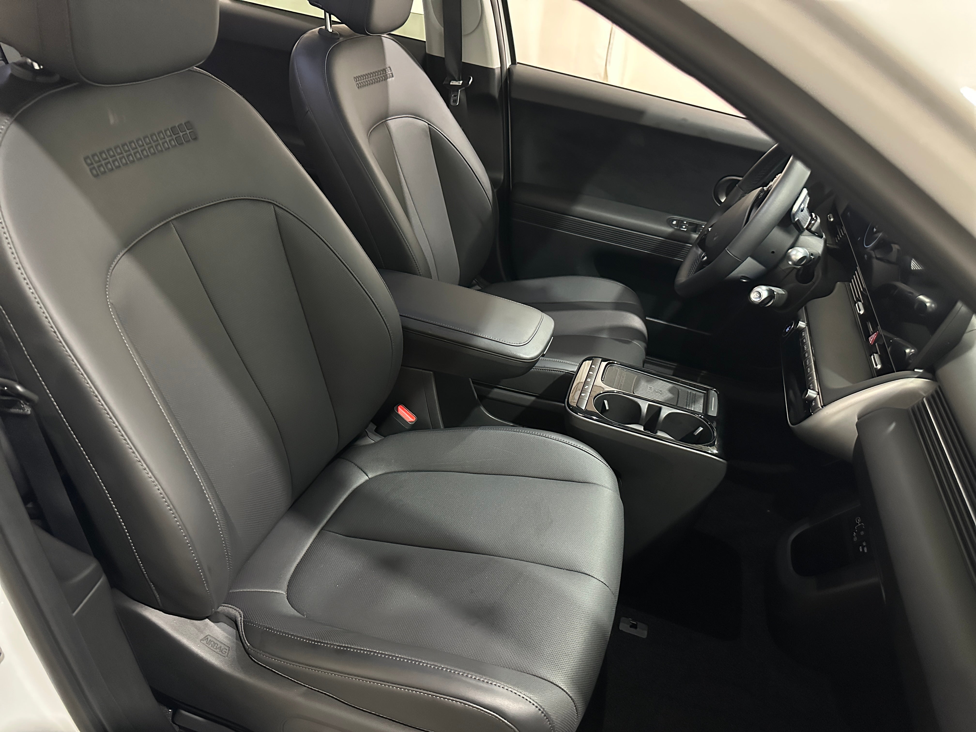 Used 2025 Hyundai IONIQ 5 SEL with VIN 7YAKN4DA3SY010295 for sale in Auburn, WA