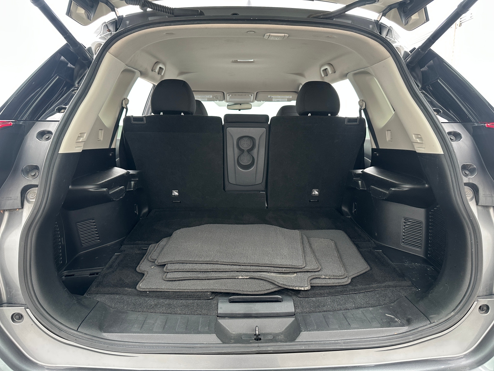 Thumbnail: 2018 Nissan Rogue - 7