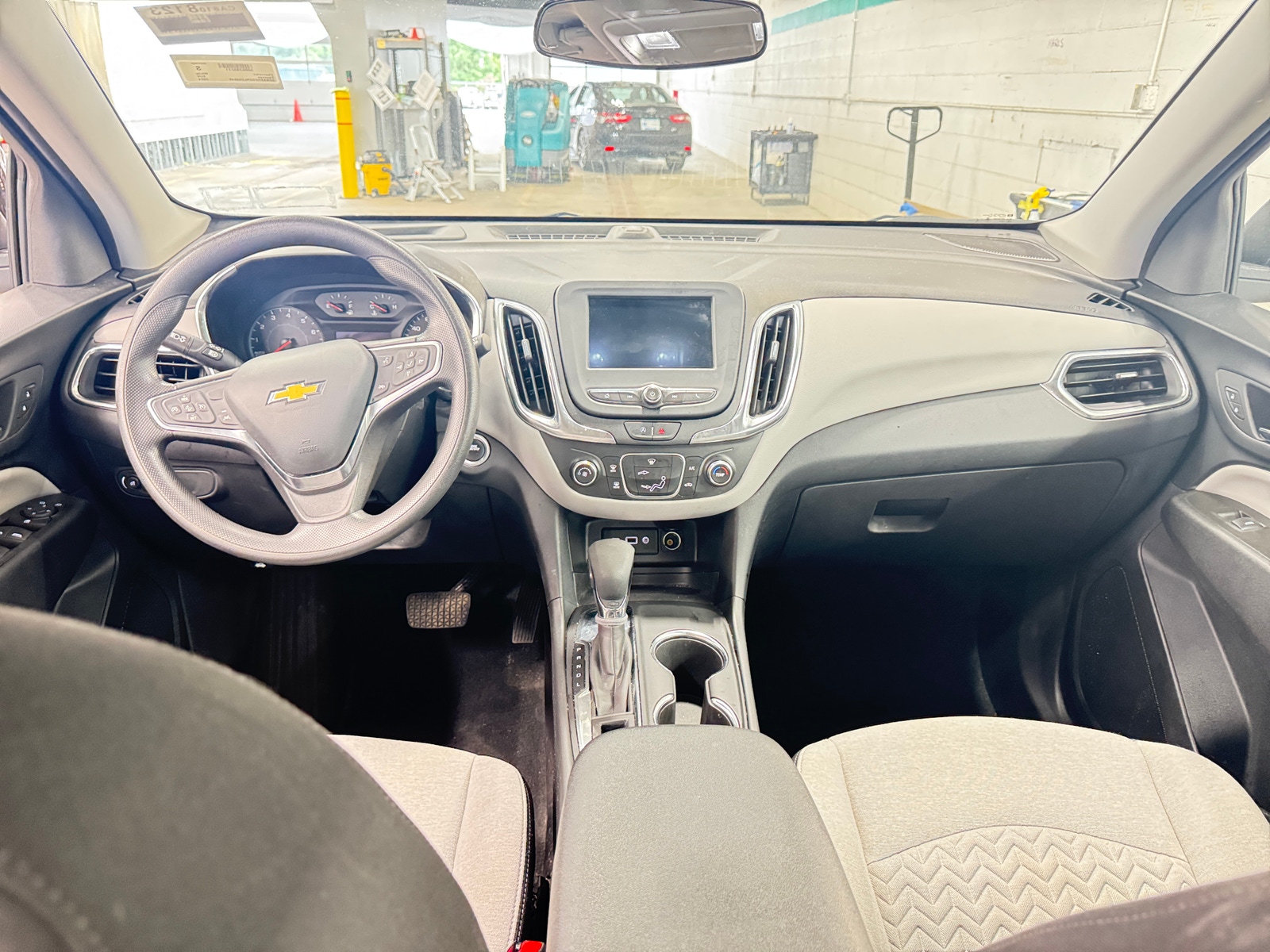 Thumbnail: 2024 Chevrolet Equinox - 3