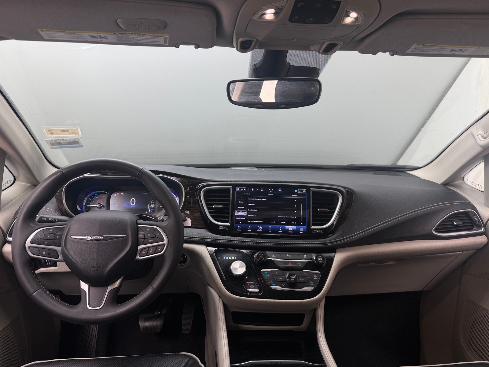 Thumbnail: 2023 Chrysler Pacifica - 2
