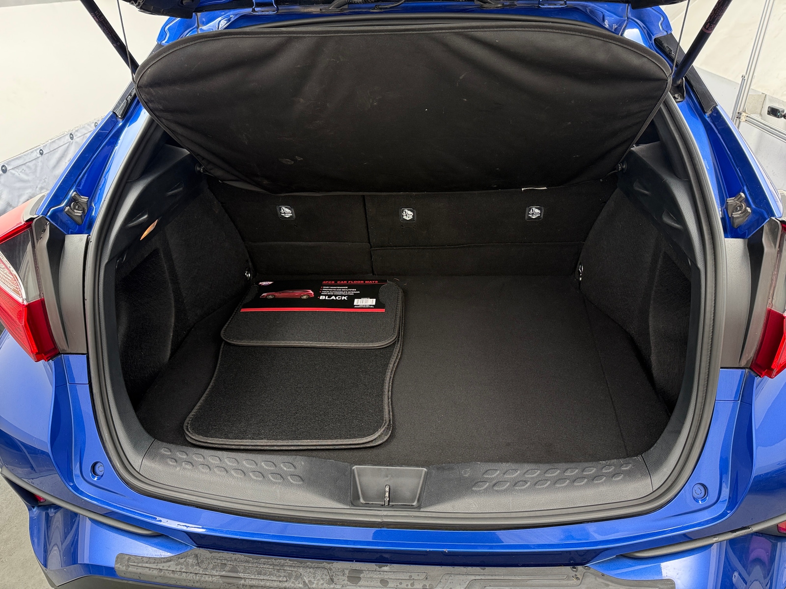 Thumbnail: 2021 Toyota C-HR - 7