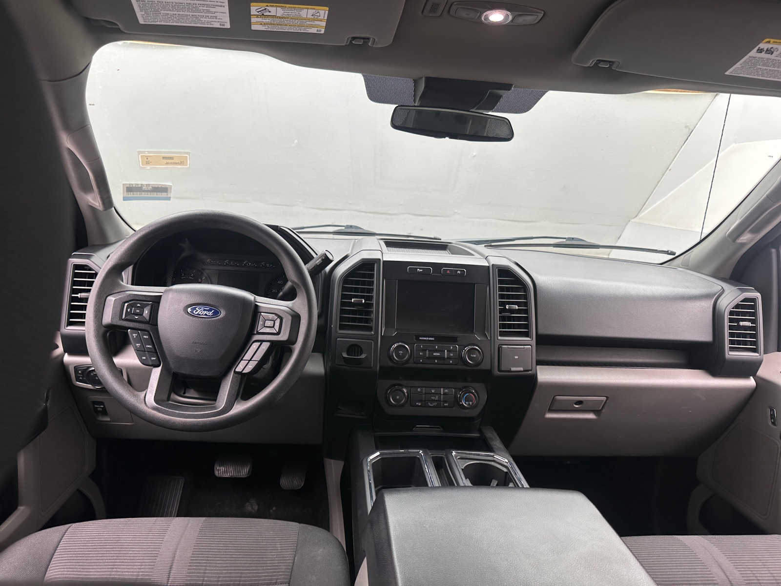 Thumbnail: 2019 Ford Econoline - 3