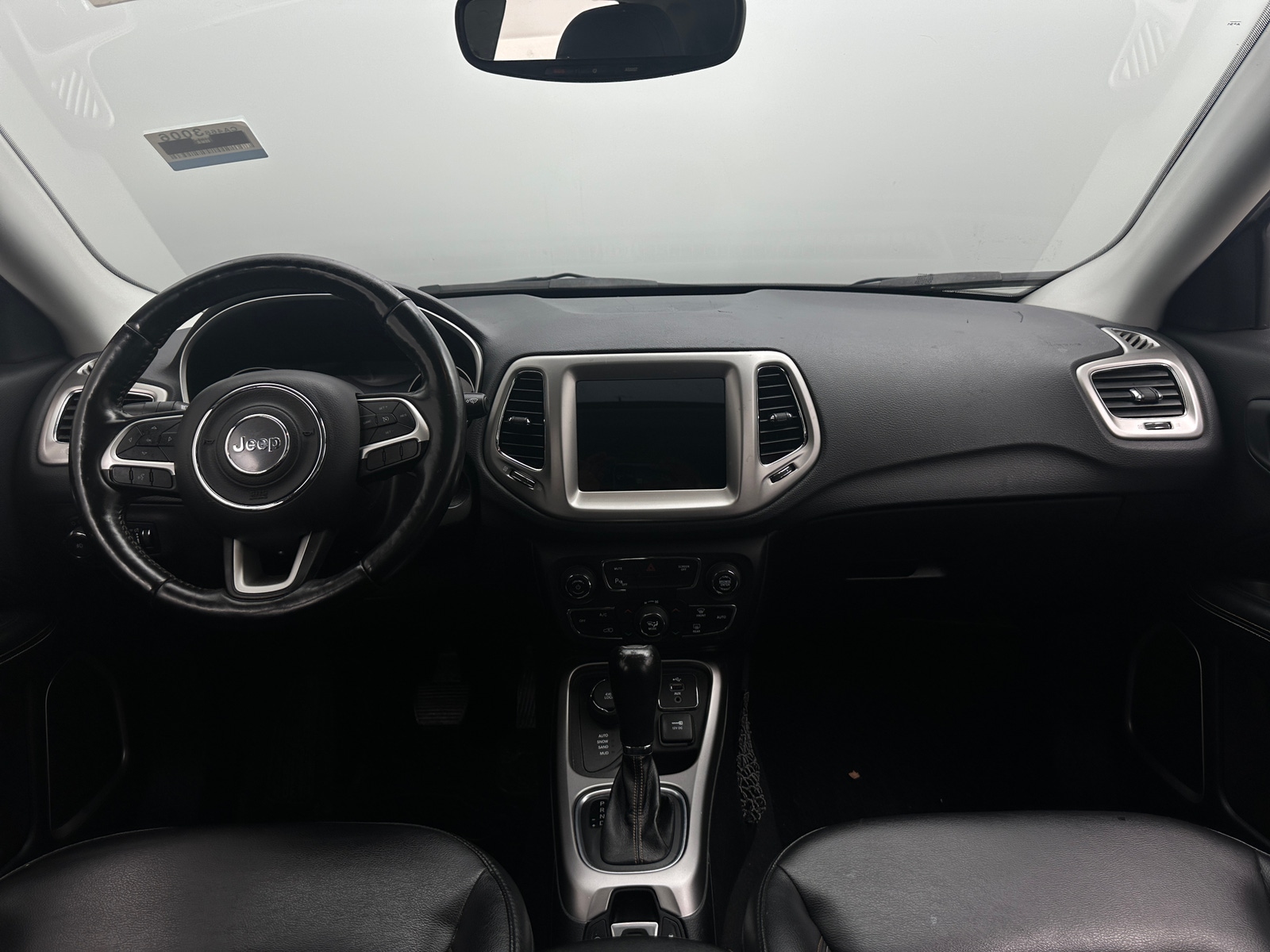 Thumbnail: 2018 Jeep Compass - 3
