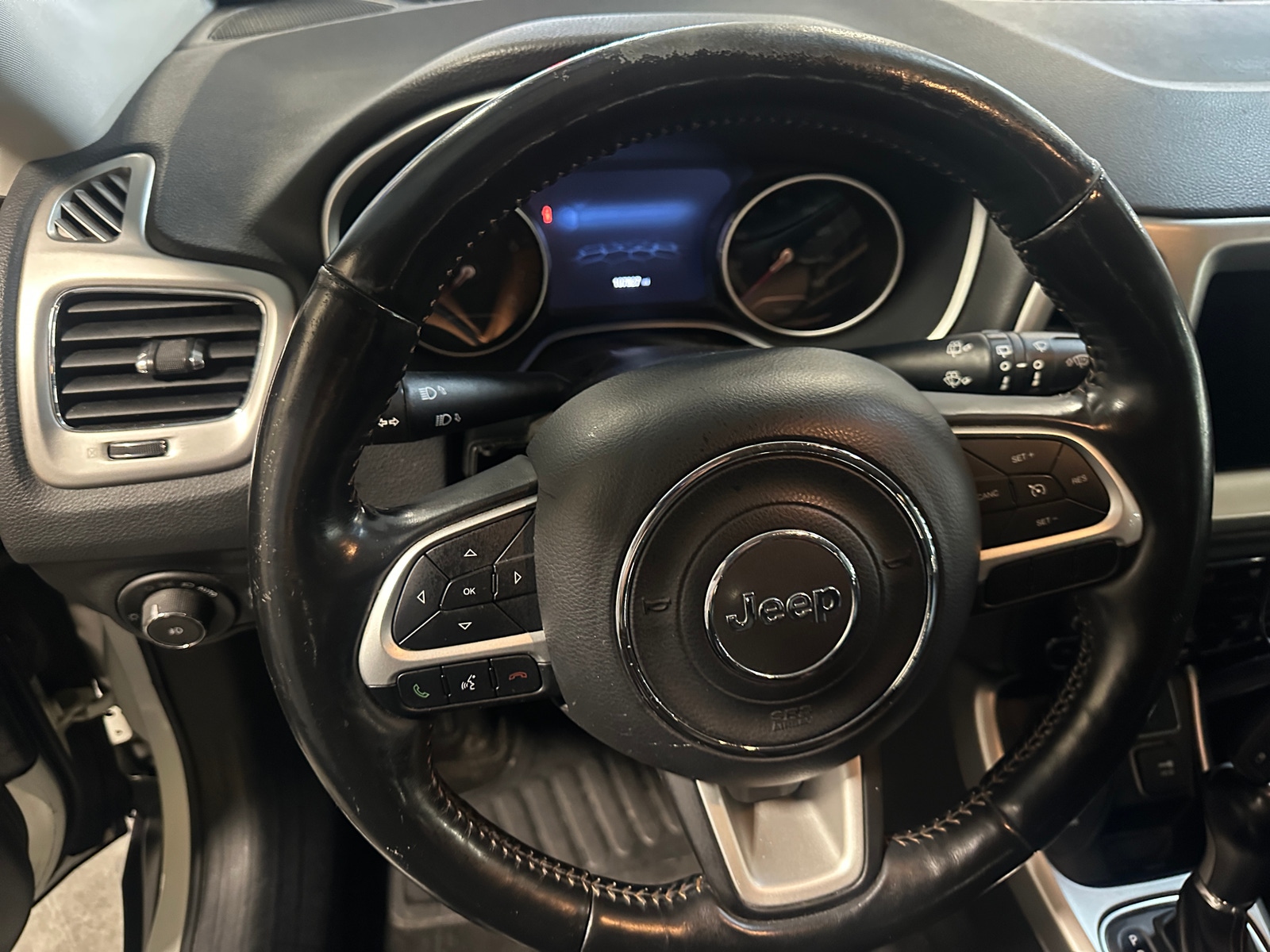 Thumbnail: 2018 Jeep Compass - 5
