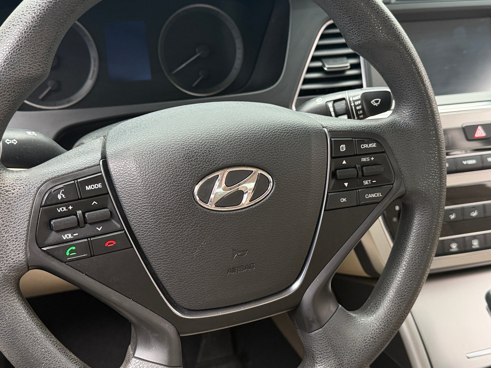 Thumbnail: 2017 Hyundai Sonata - 5