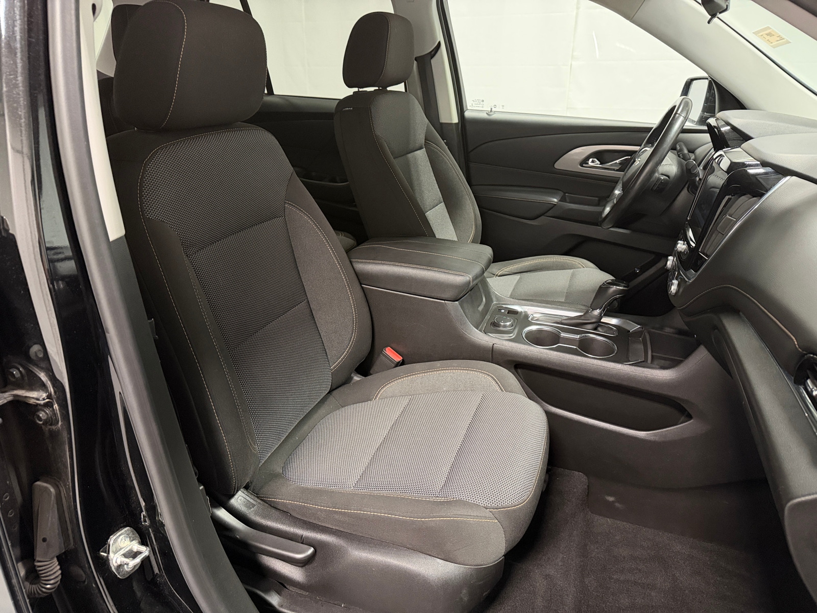 Thumbnail: 2018 Chevrolet Traverse - 2