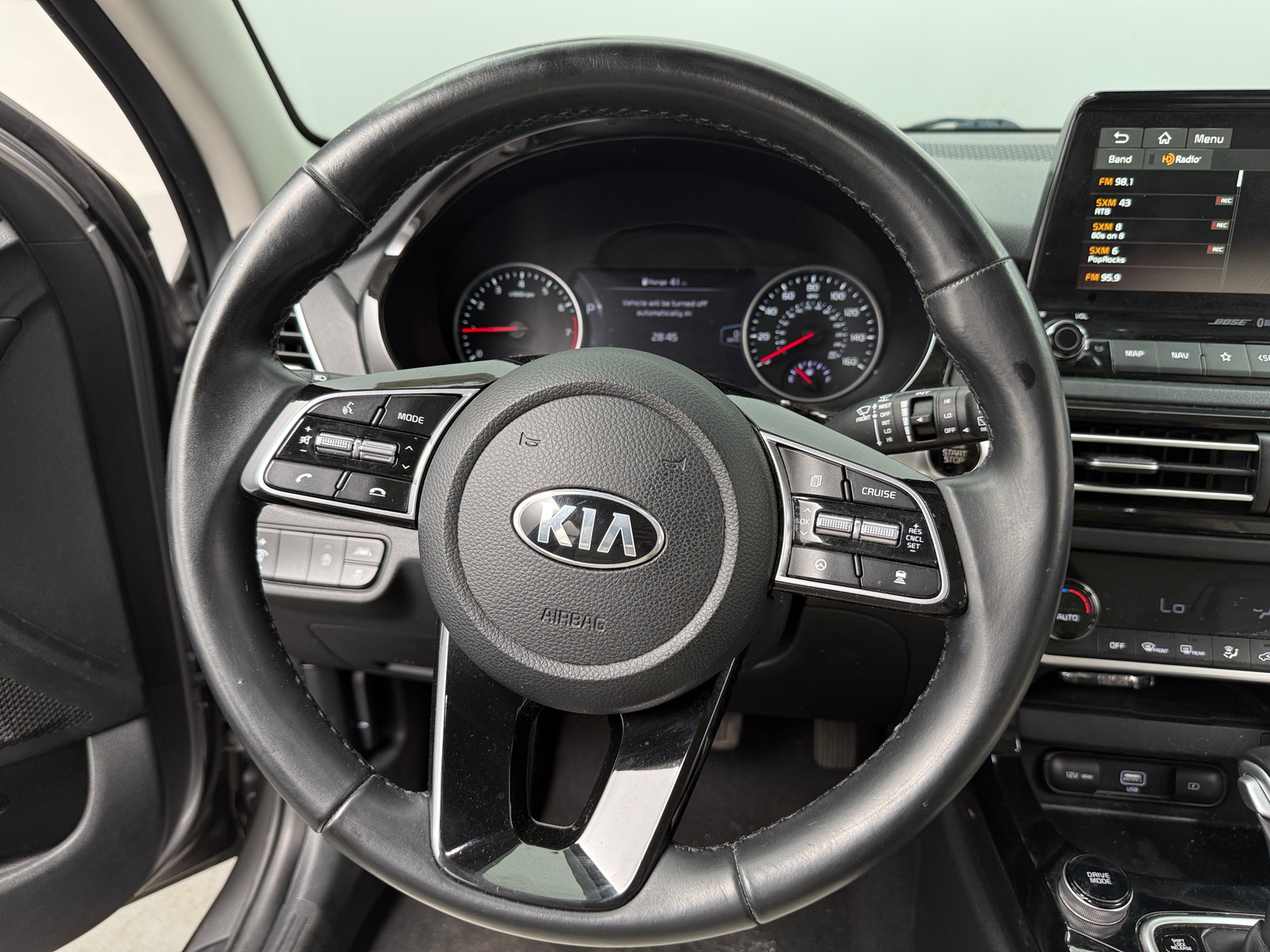 Thumbnail: 2021 Kia Seltos - 4
