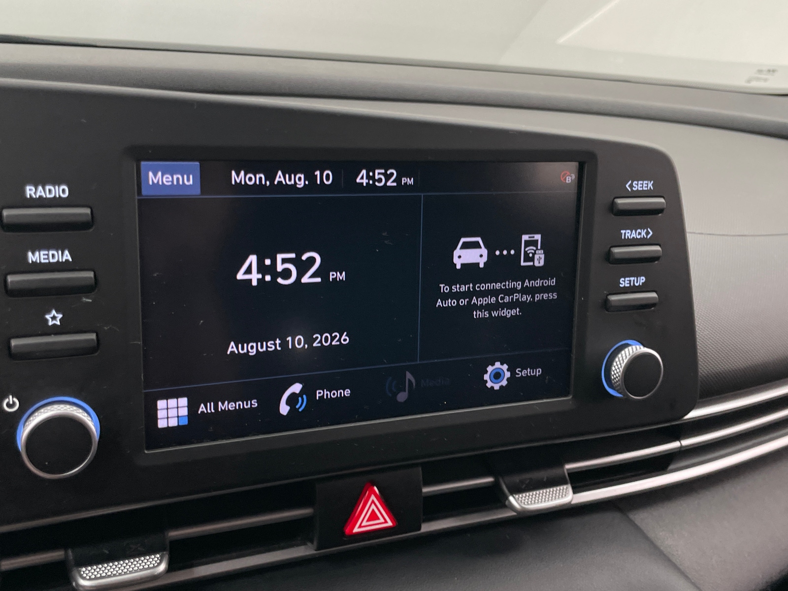 Thumbnail: 2022 Hyundai Elantra - 4