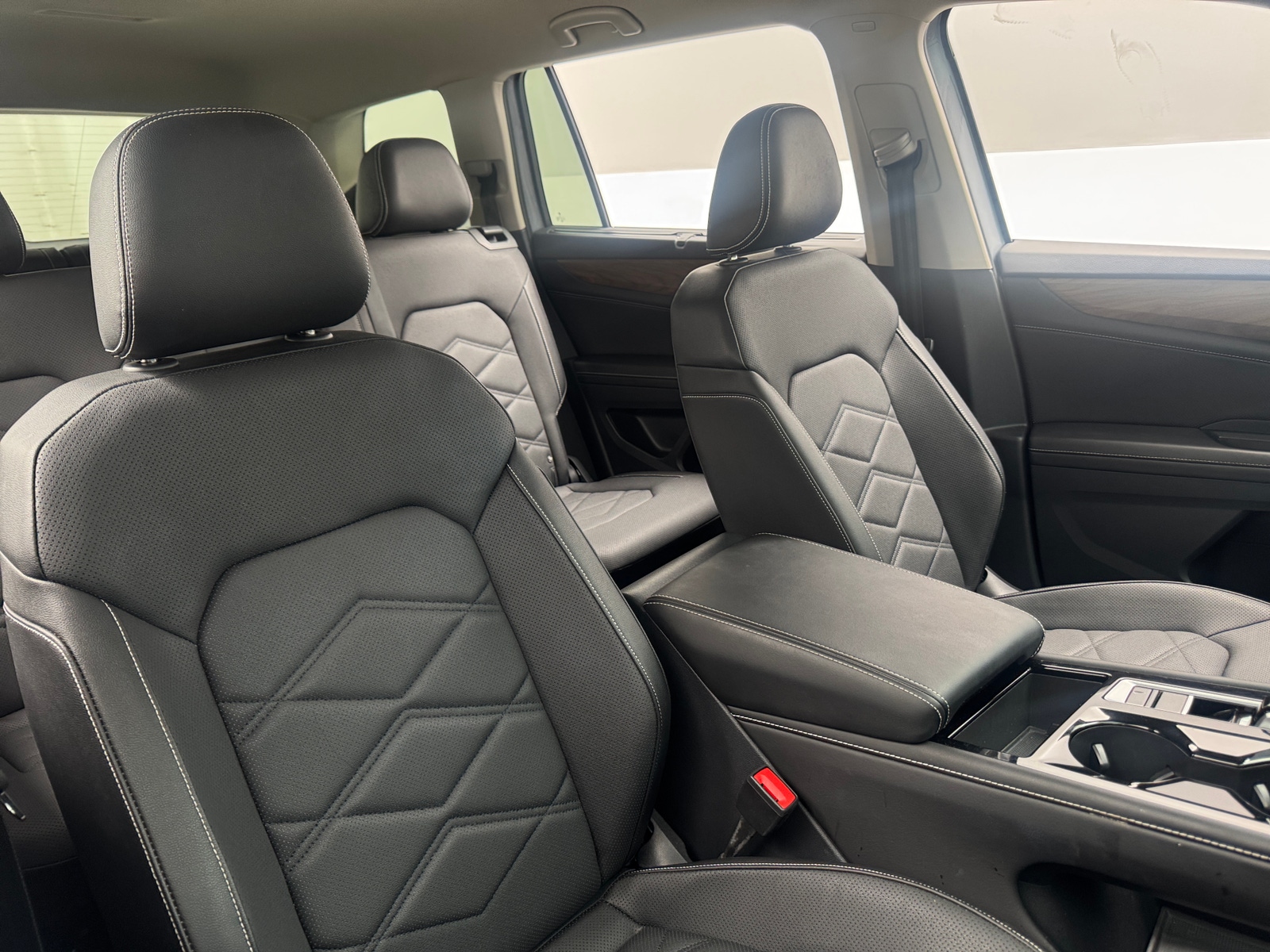 Thumbnail: 2026 Volkswagen Atlas - 2