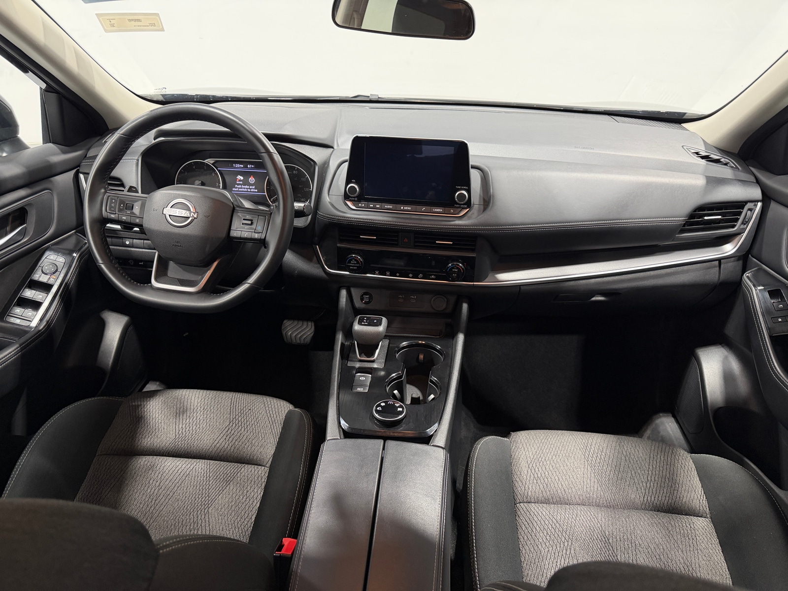 Thumbnail: 2025 Nissan Rogue - 3