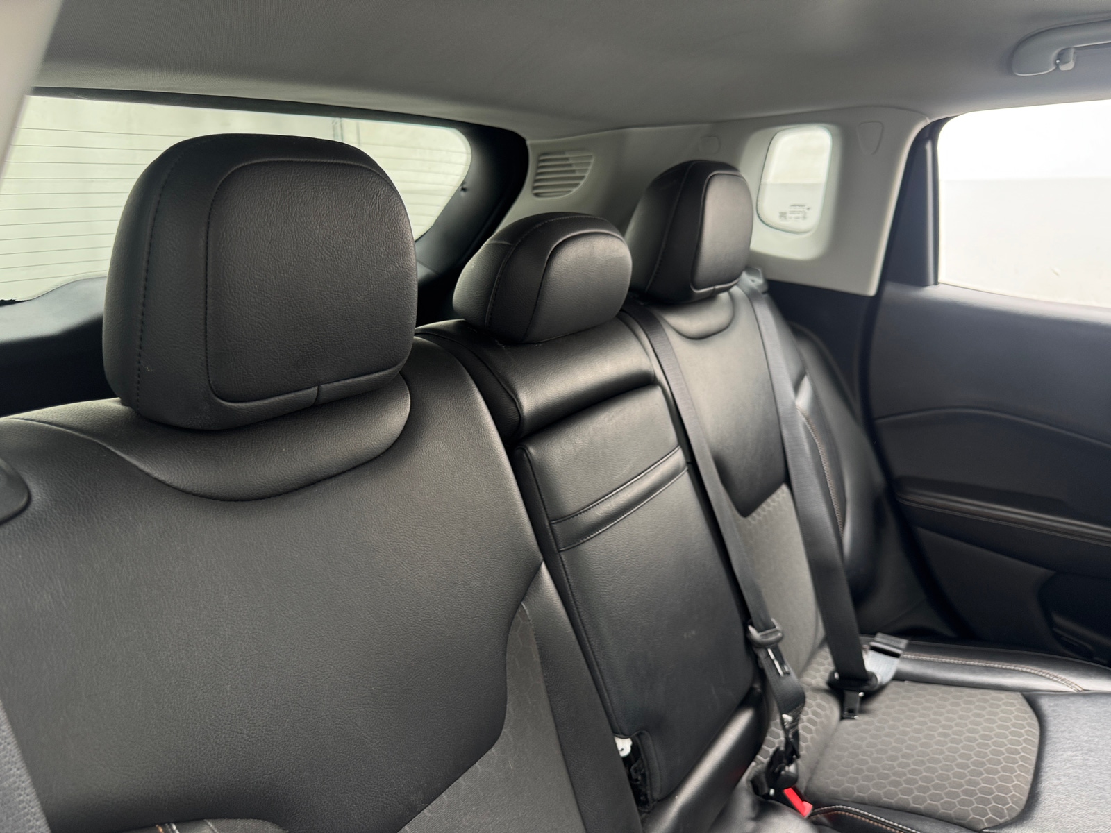 Thumbnail: 2018 Jeep Compass - 6