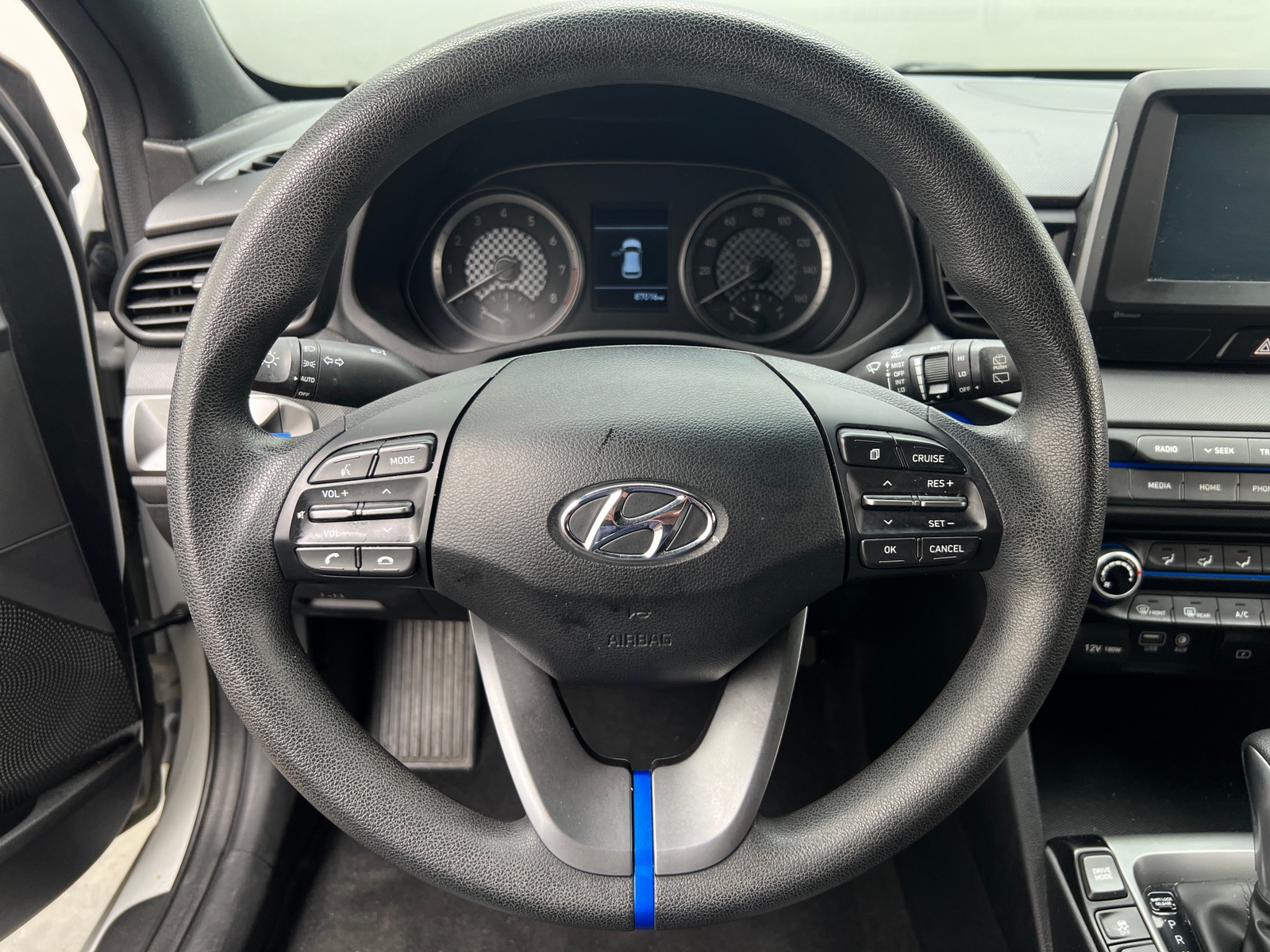 Thumbnail: 2019 Hyundai Veloster - 5