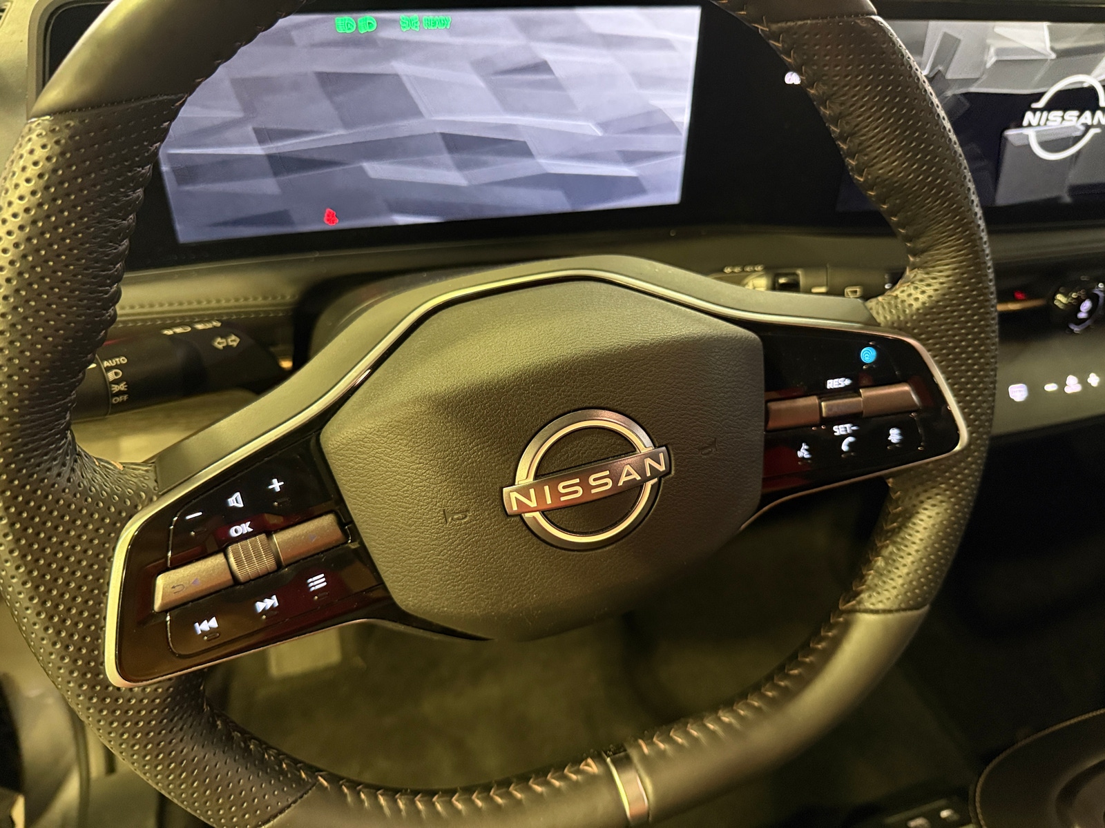 Thumbnail: 2025 Nissan Ariya - 4