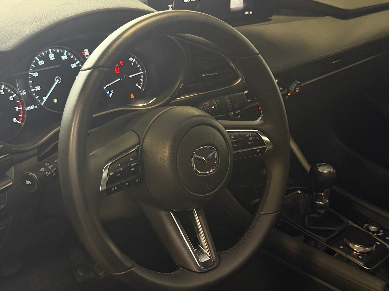 Thumbnail: 2025 Mazda Mazda3 - 4