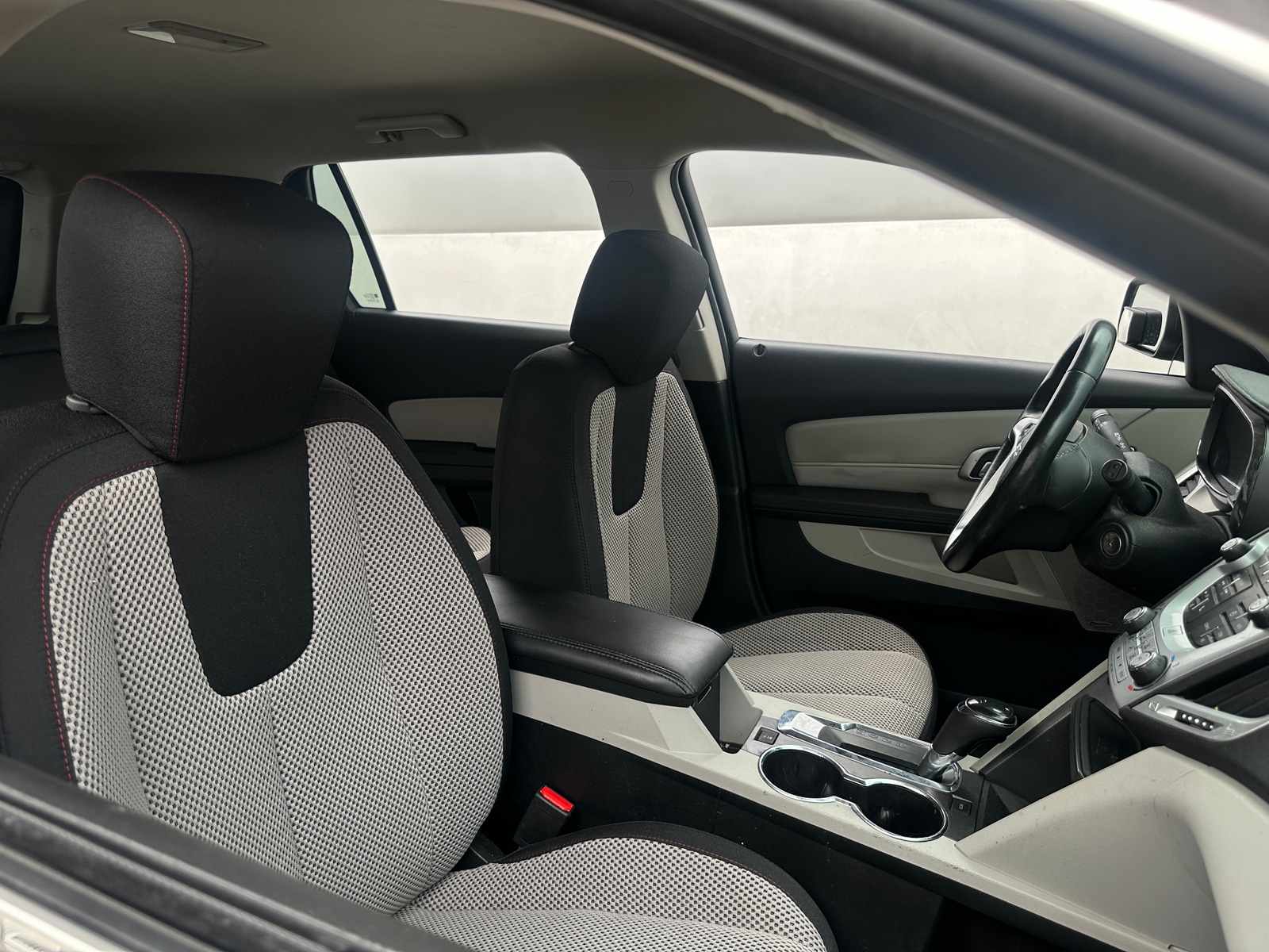 Thumbnail: 2017 GMC Terrain - 2