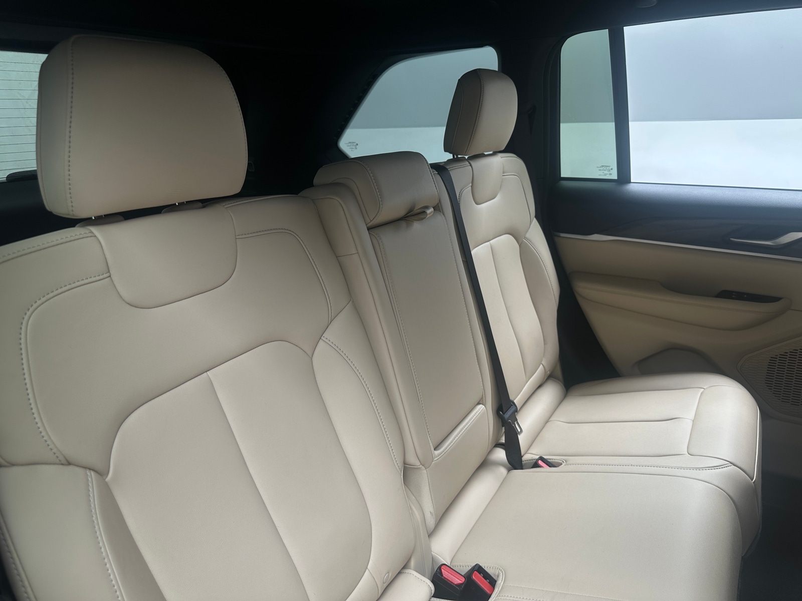 Thumbnail: 2023 Jeep Grand Cherokee - 5