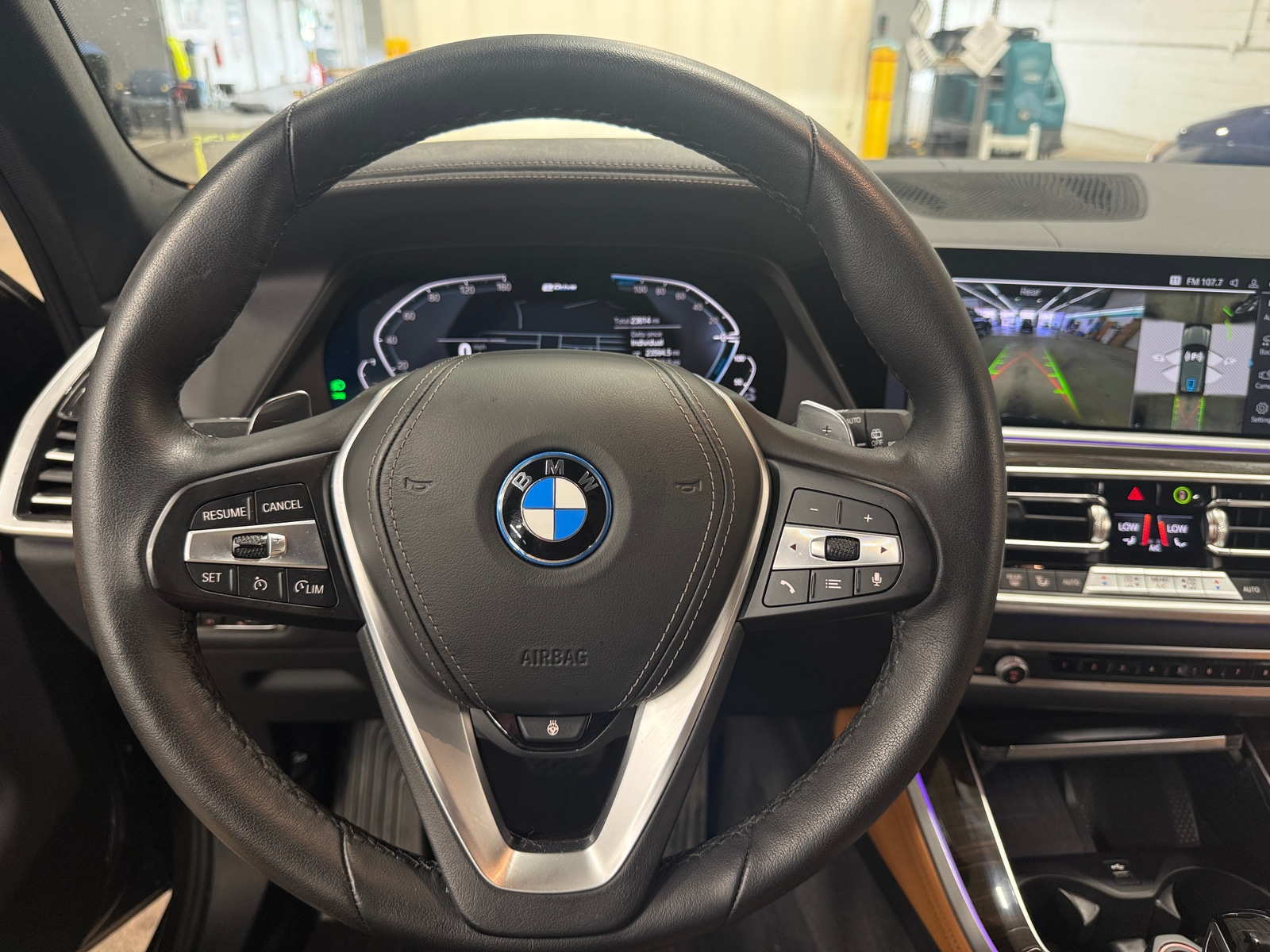 Thumbnail: 2023 BMW X5 - 4