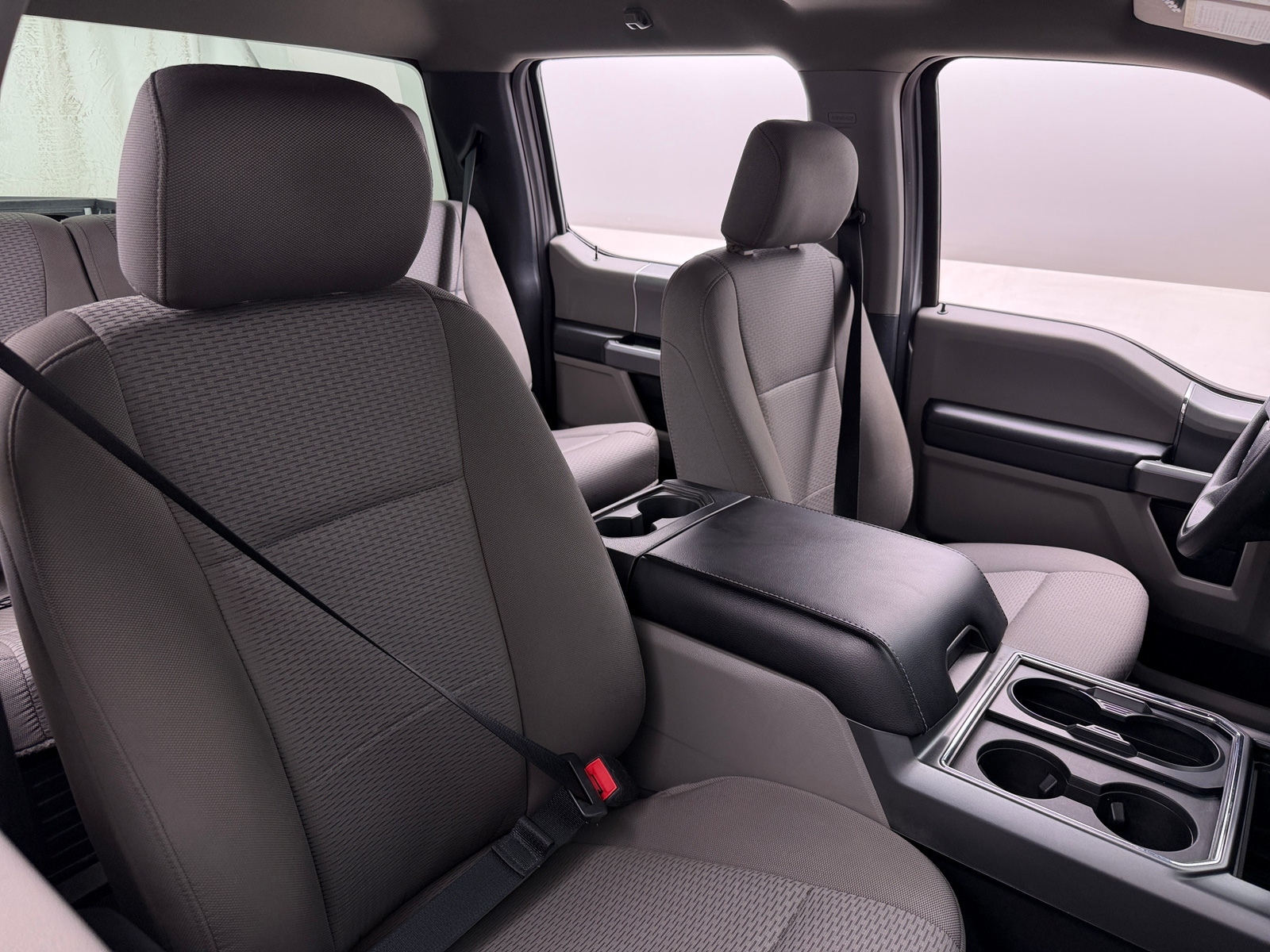 Thumbnail: 2020 Ford Econoline - 2