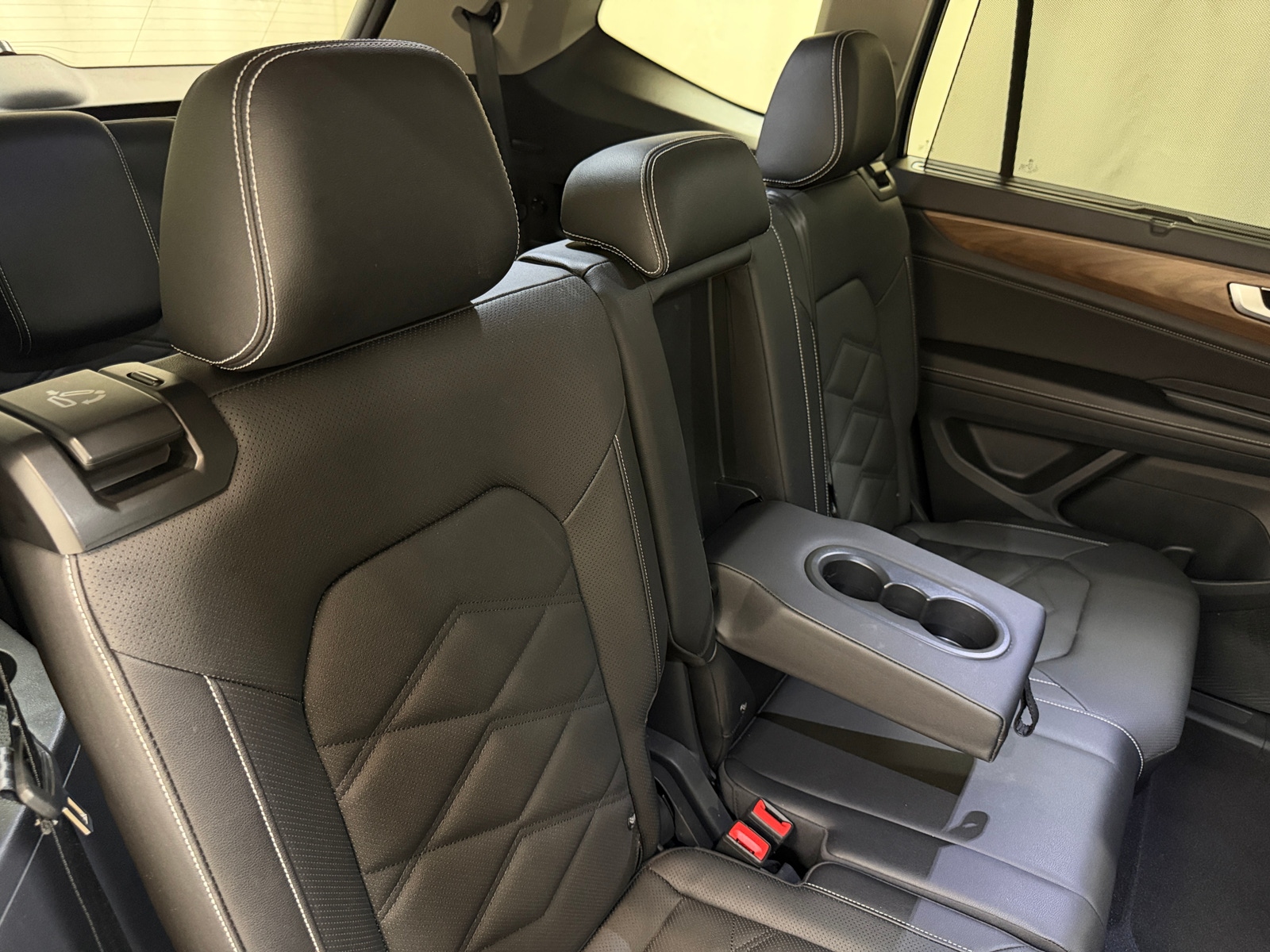 Thumbnail: 2026 Volkswagen Atlas - 5