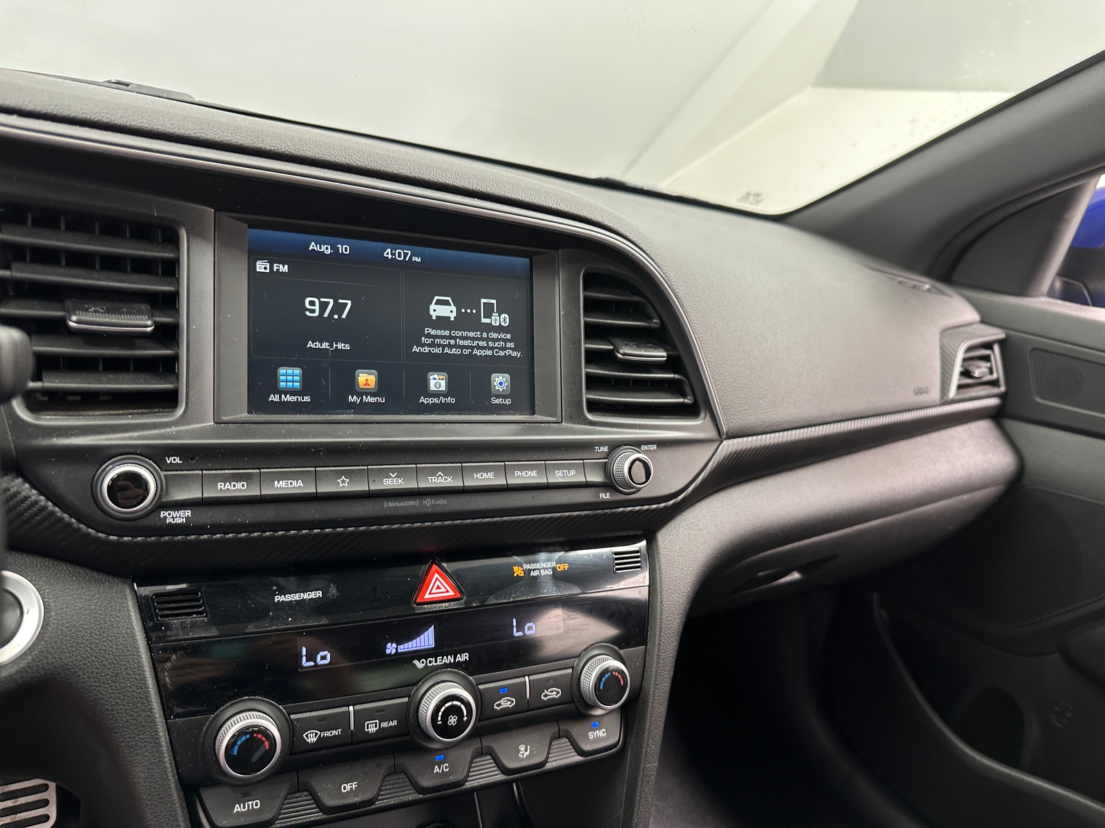 Thumbnail: 2020 Hyundai Elantra - 3