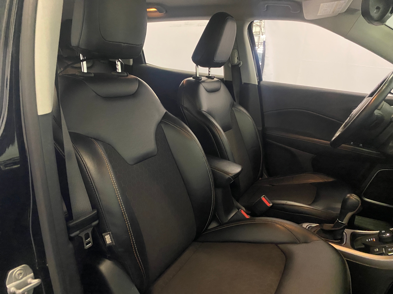 Thumbnail: 2017 Jeep Compass - 2