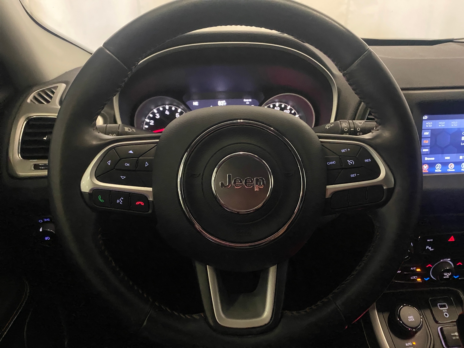 Thumbnail: 2017 Jeep Compass - 5