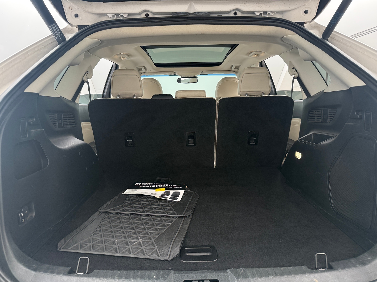Thumbnail: 2019 Ford Edge - 6