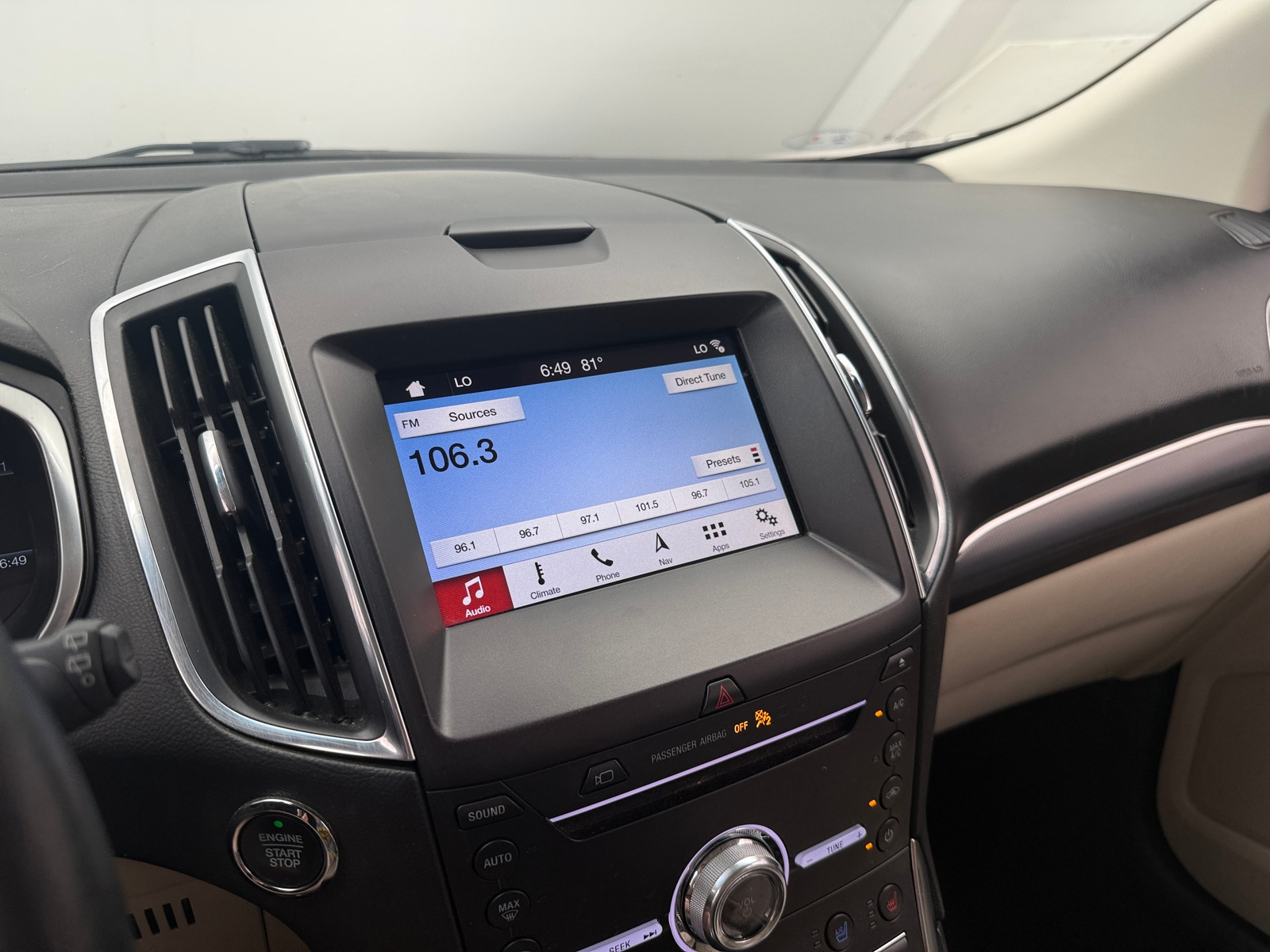 Thumbnail: 2019 Ford Edge - 3