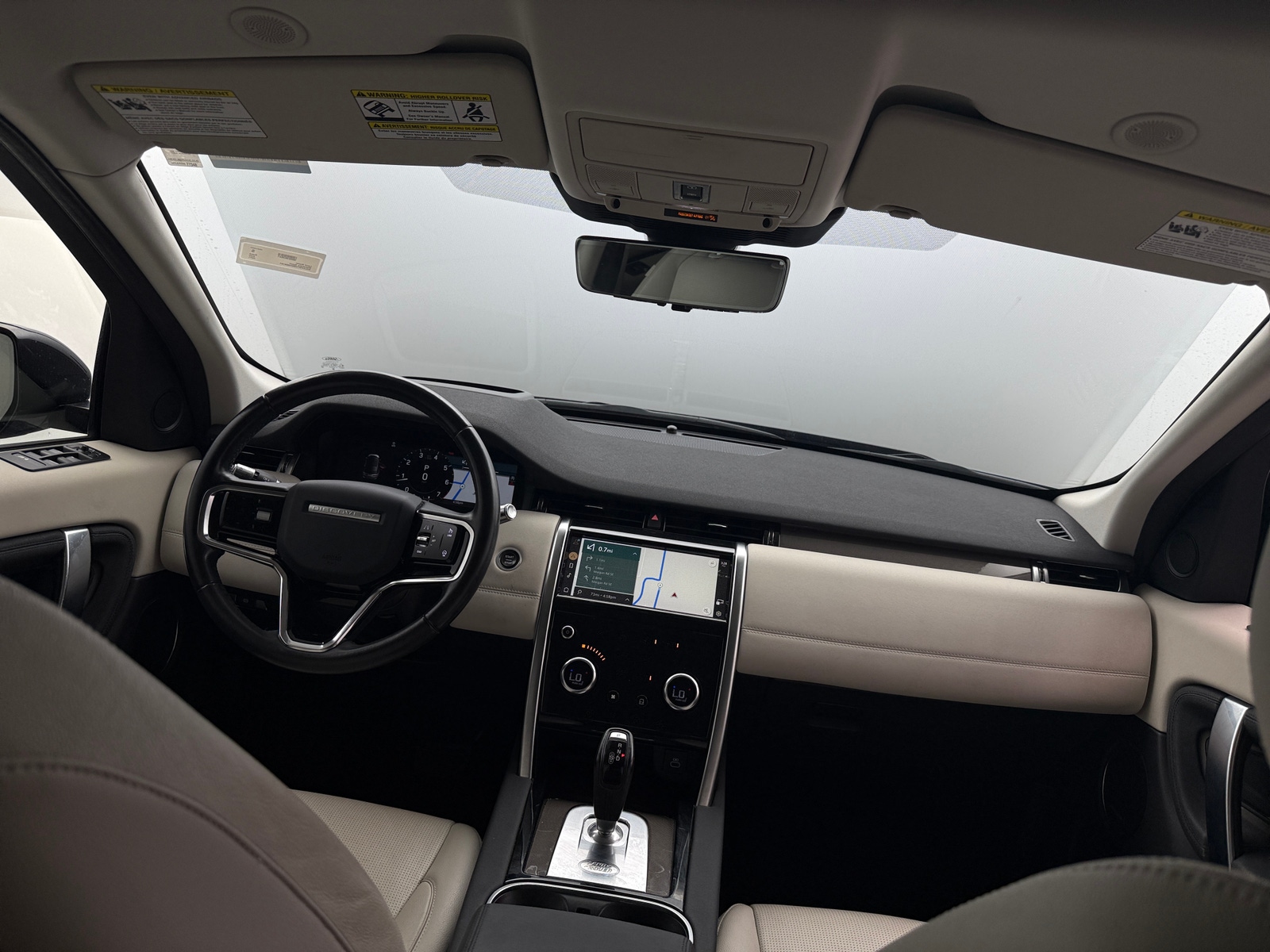 Thumbnail: 2021 Land Rover Discovery Sport - 3