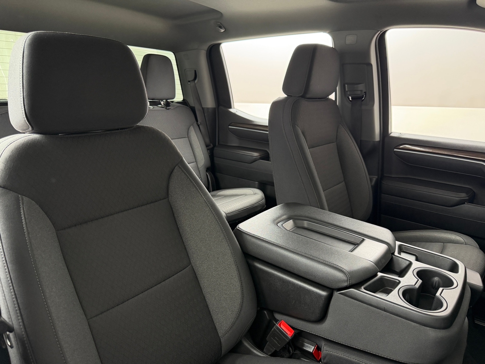 Thumbnail: 2025 Chevrolet Silverado 1500 - 2