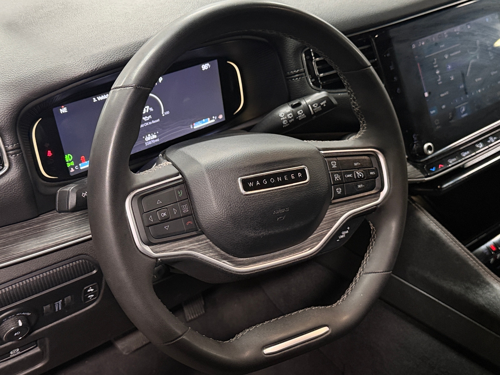 Thumbnail: 2024 Jeep Wagoneer - 4
