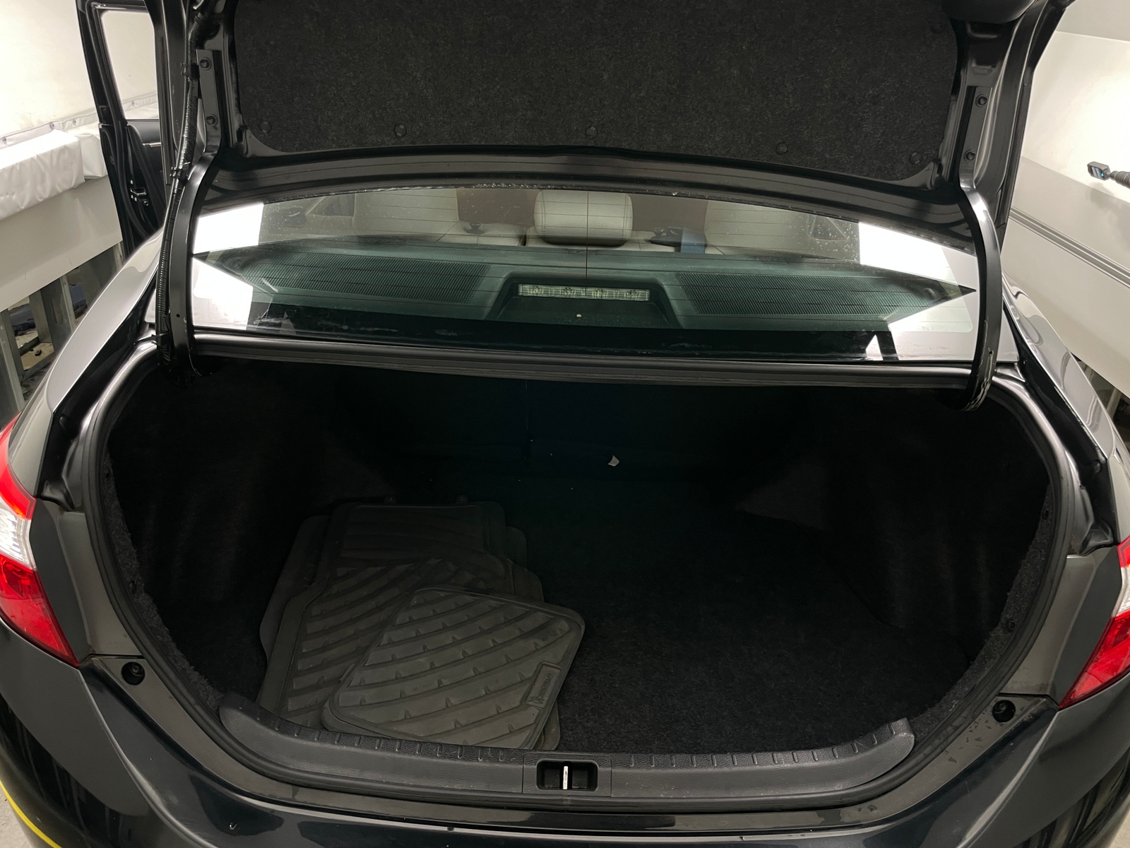 Thumbnail: 2015 Toyota Corolla - 7